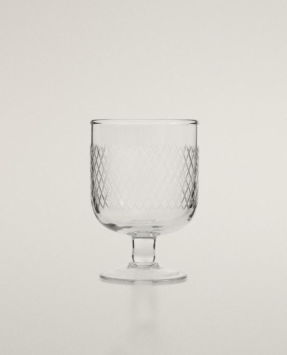 ENGRAVED WINE GLASS