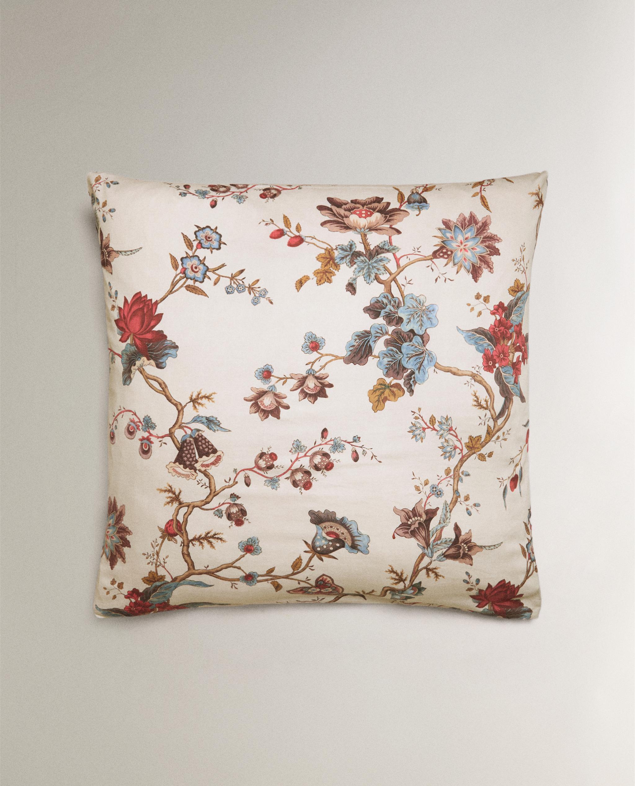 SATIN FLORAL PILLOWCASE | KATHARINE POLE product thumbnail 4