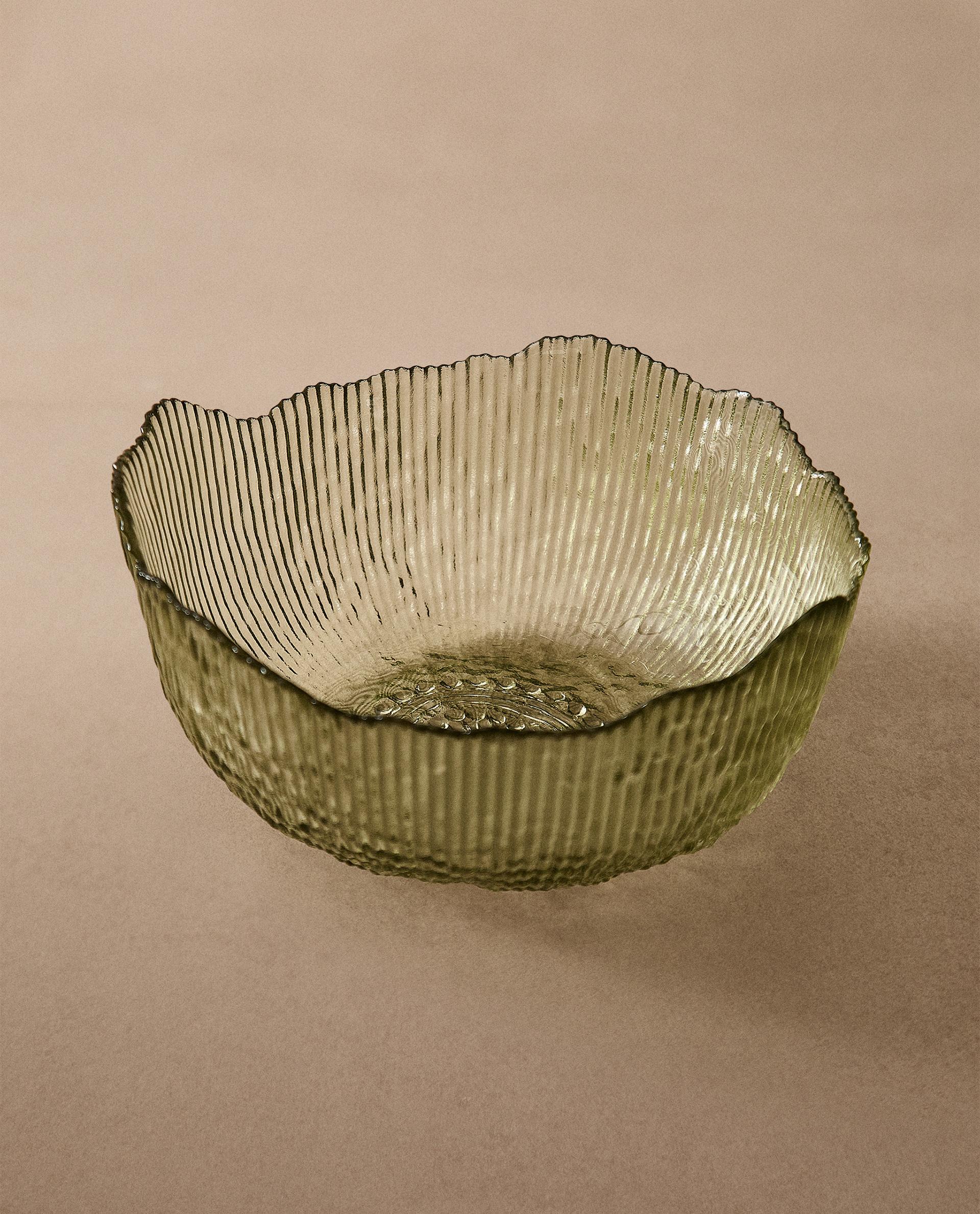 レリーフ入り ガラス製サラダボウル | Zara Home 日本/Japan