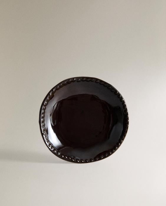 طبق صغير خزف حجري بتصميم بارز