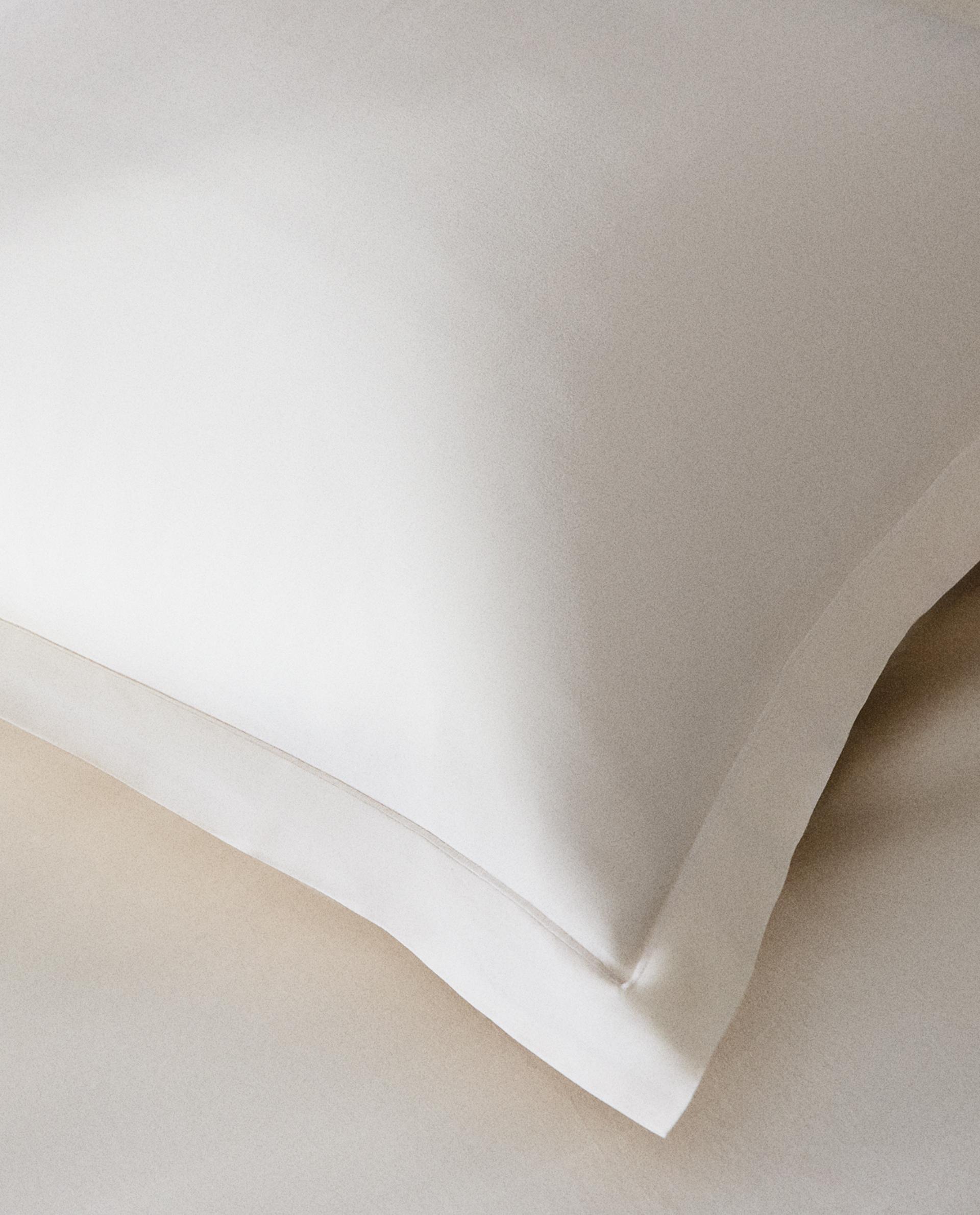 フェザーピロー | Zara Home 日本/Japan