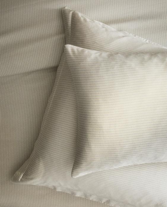 サテンストライプ ピローケース（300スレッドカウント）