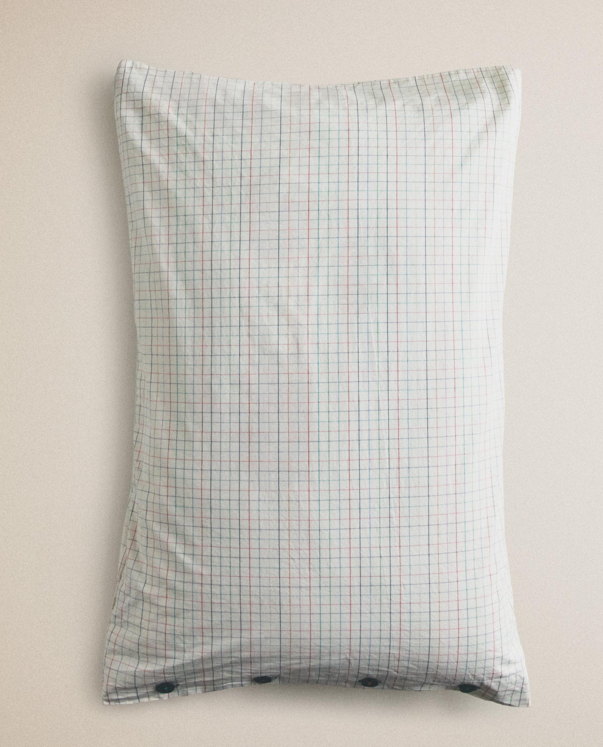 CHILDREN'S CHECK COTTON PILLOWCASE product thumbnail 2