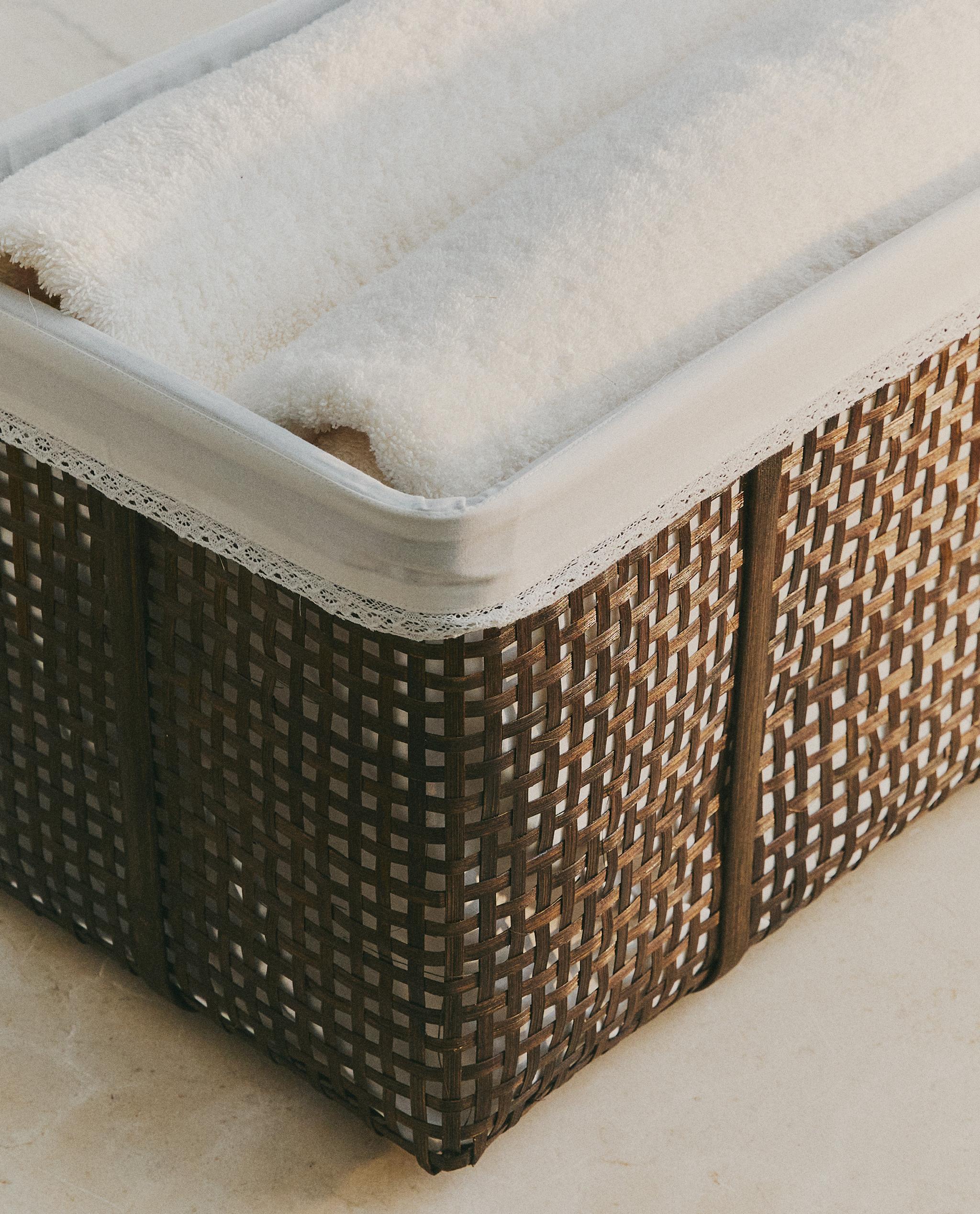 BAMBOO BASKET WITH LACE TRIM