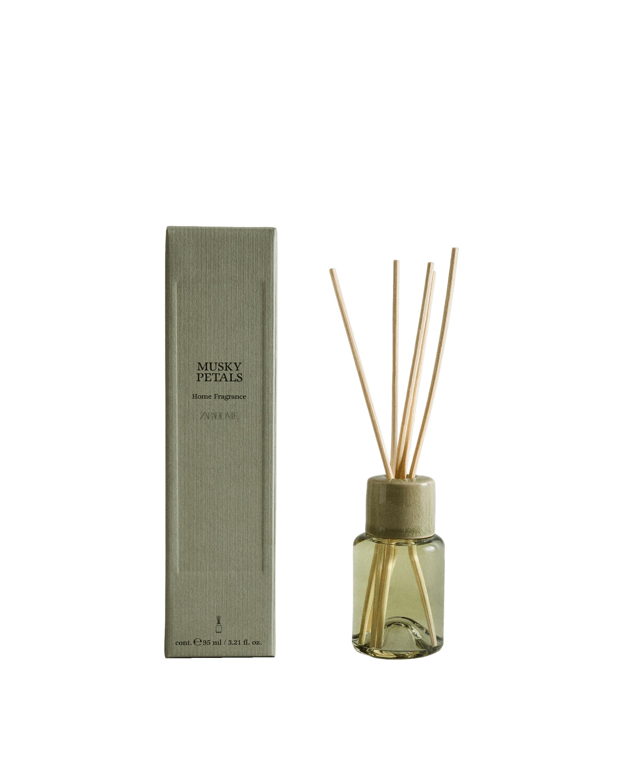 (95 ML) MUSKY PETALS REED DIFFUSERS product thumbnail 6