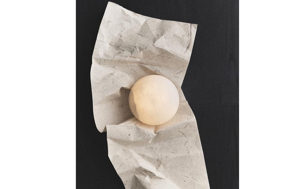 OKROGLA NAMIZNA SVETILKA IZ ALABASTRA