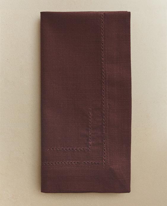 CONJUNTO DE GUARDANAPOS DE ALGODÃO COM ELEMENTO DECORATIVO (CONJUNTO DE 2) CONJUNTO DE GUARDANAPOS DE ALGODÃO COM ELEMENTO DECORATIVO (CONJUNTO DE 2)