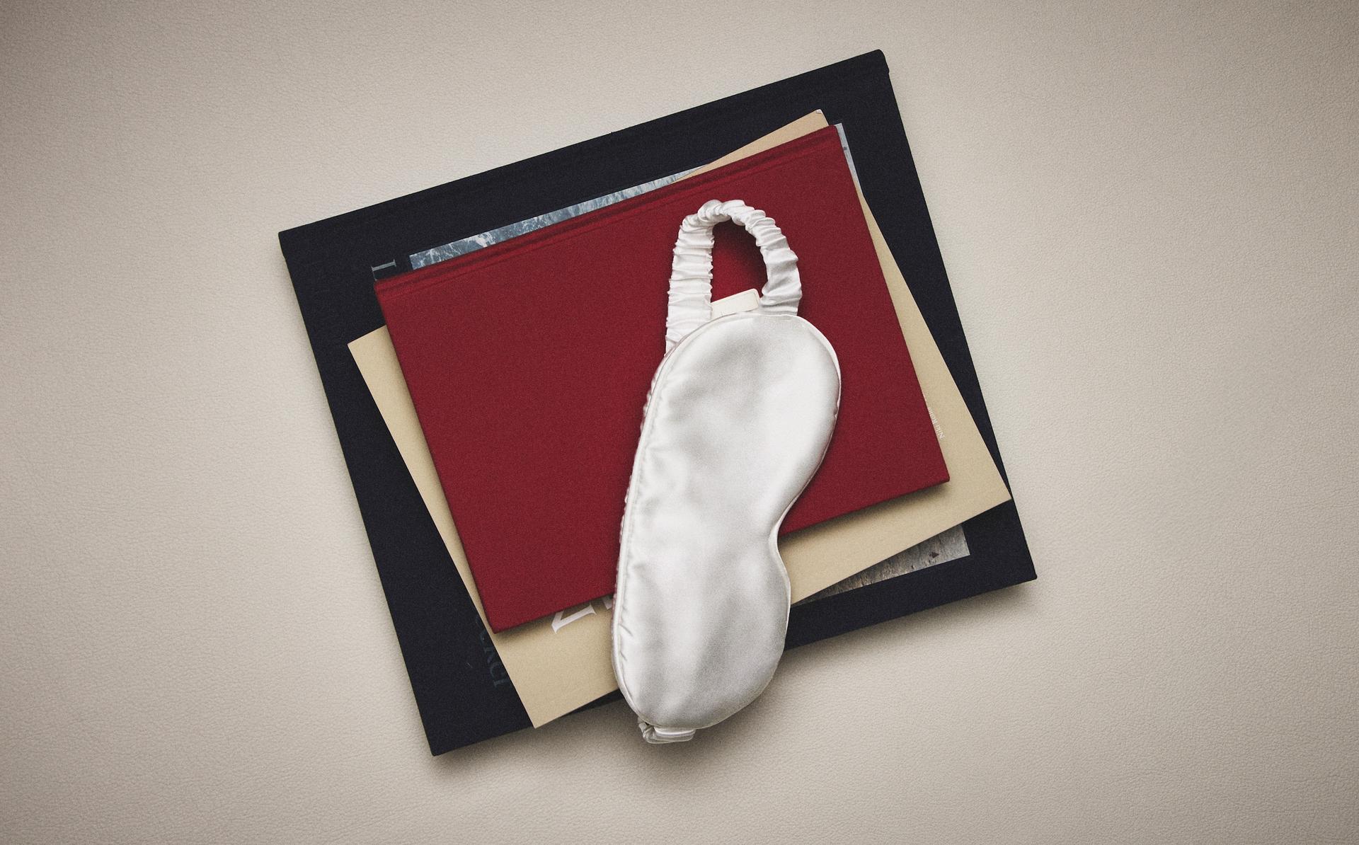 ΜΑΣΚΑ ΑΠΟ ΜΕΤΑΞΙ ΜΟΥΡΙΑΣ ΜΑΣΚΑ ΑΠΟ ΜΕΤΑΞΙ ΜΟΥΡΙΑΣ