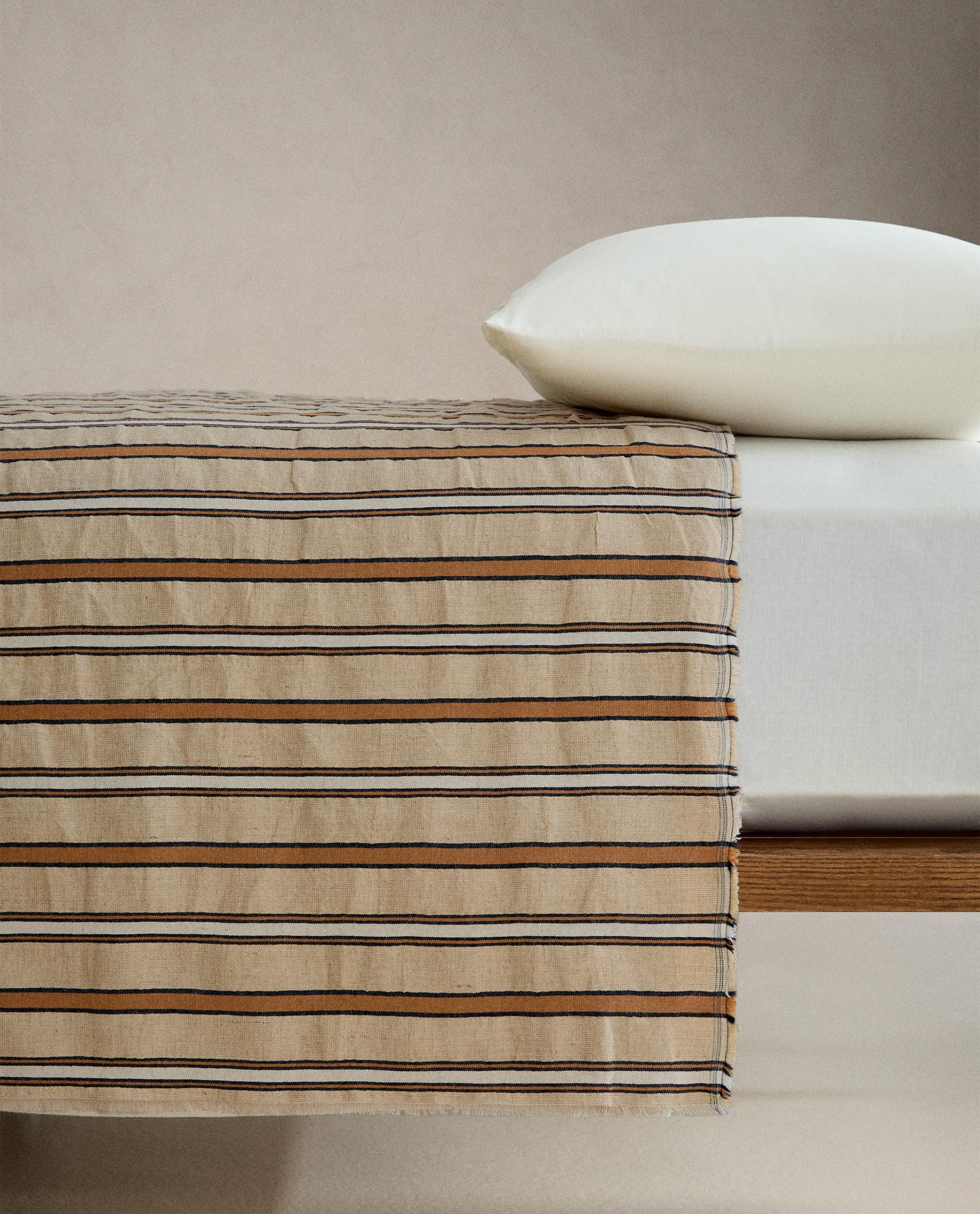 STRIPED BEDSPREAD