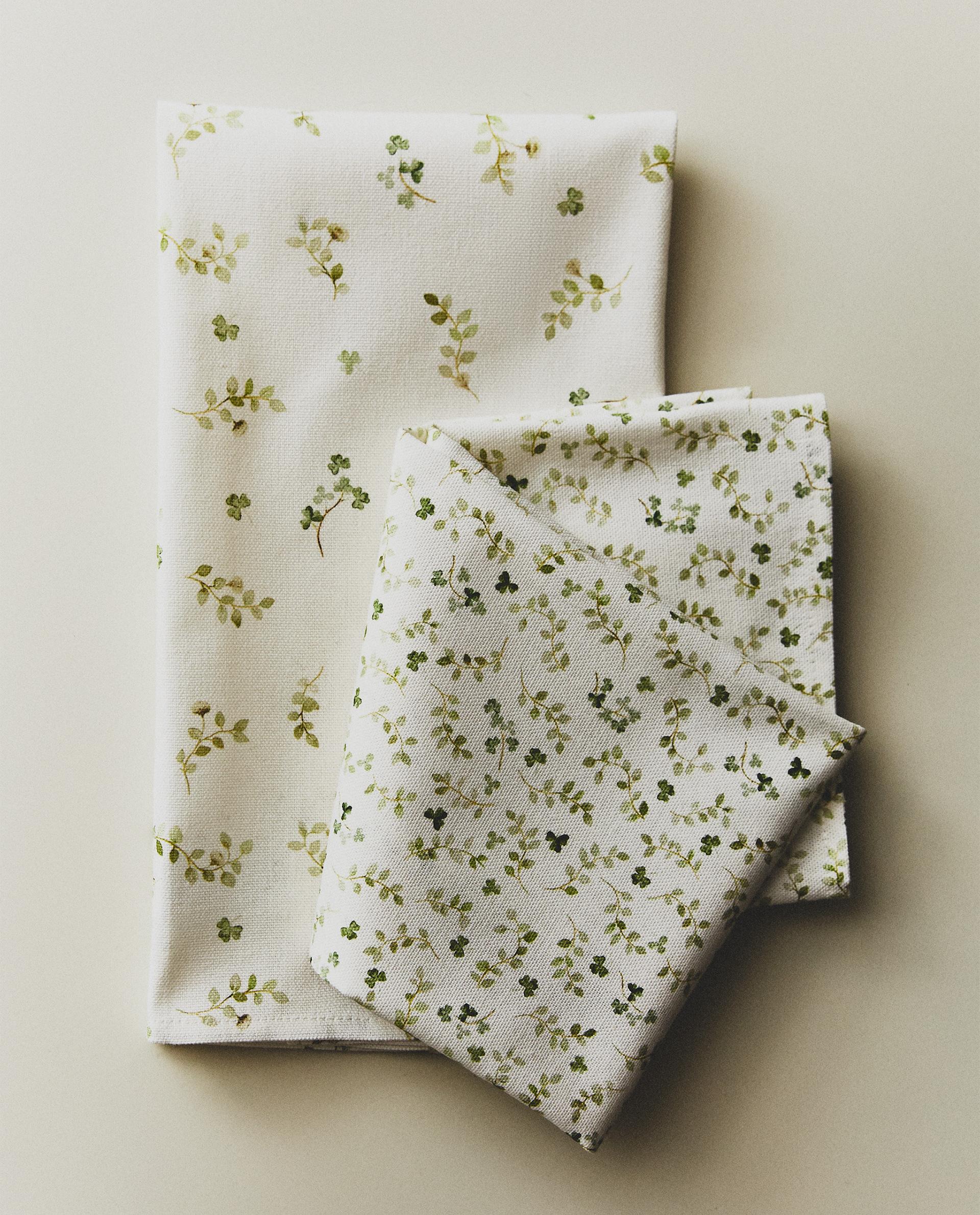 PACK OF FLORAL COTTON TEA TOWELS (PACK OF 2) PACK OF FLORAL COTTON TEA TOWELS (PACK OF 2)