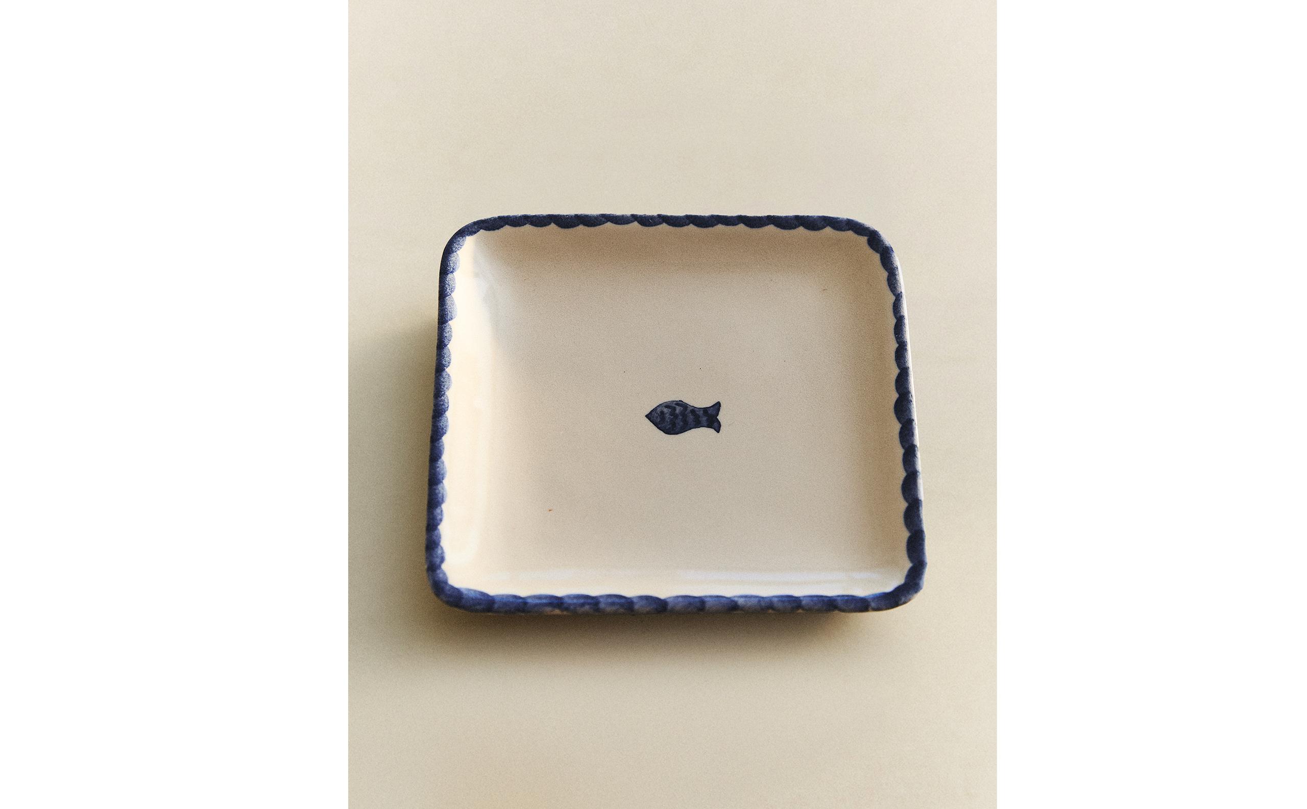 FISH CERAMIC BATHROOM SOAP DISH product thumbnail 9
