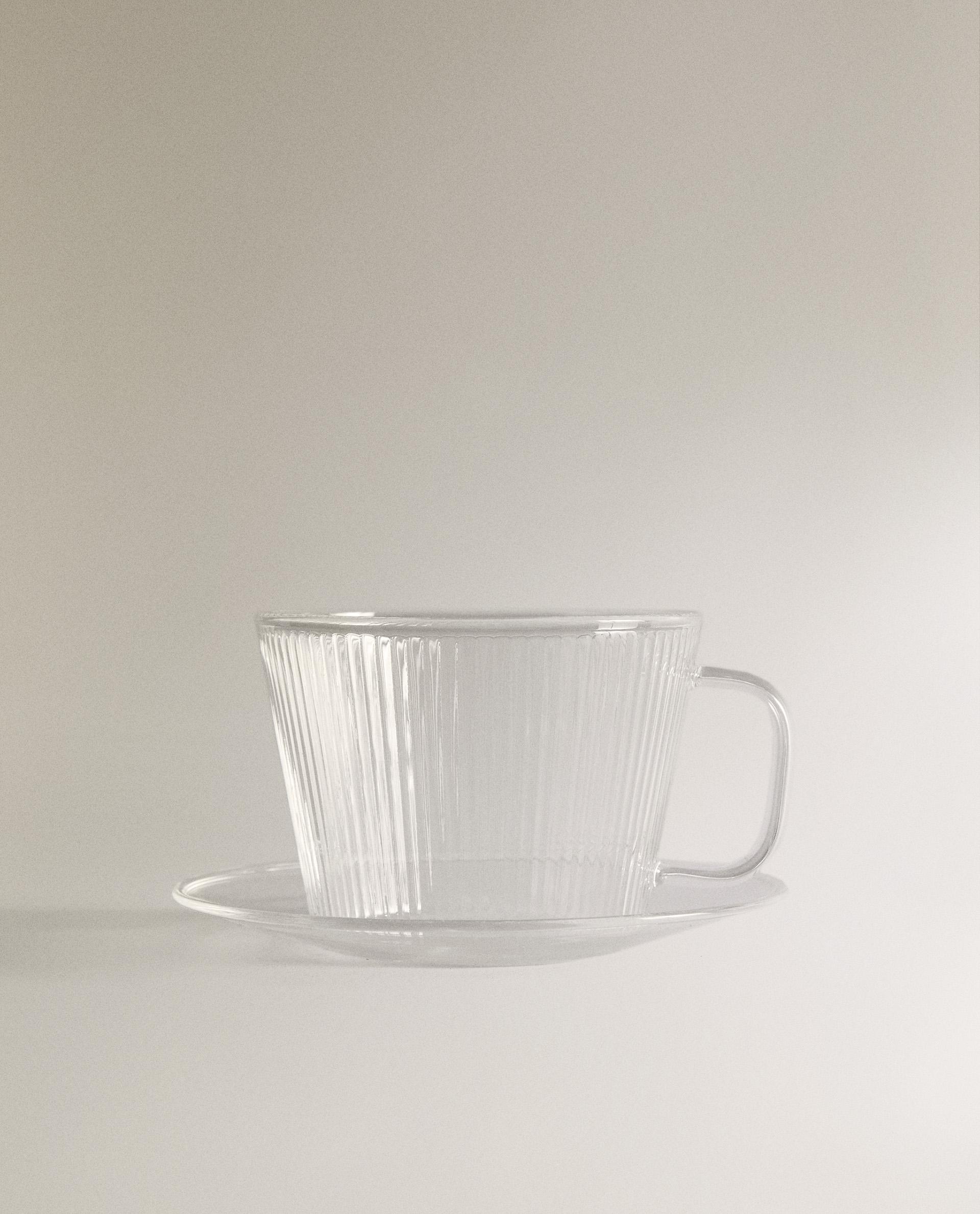 BOROSILICATE GLASS TEACUP AND SAUCER product thumbnail 4
