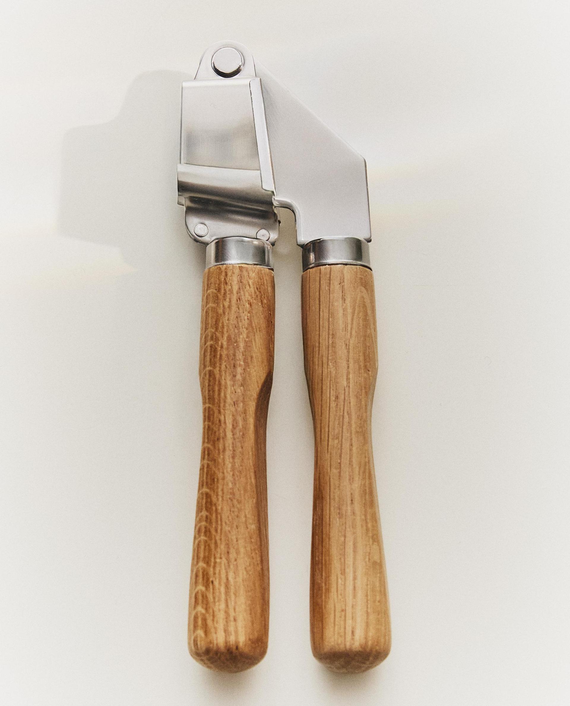 PRESSA AGLIO MANUALE IN ROVERE PRESSA AGLIO MANUALE IN ROVERE