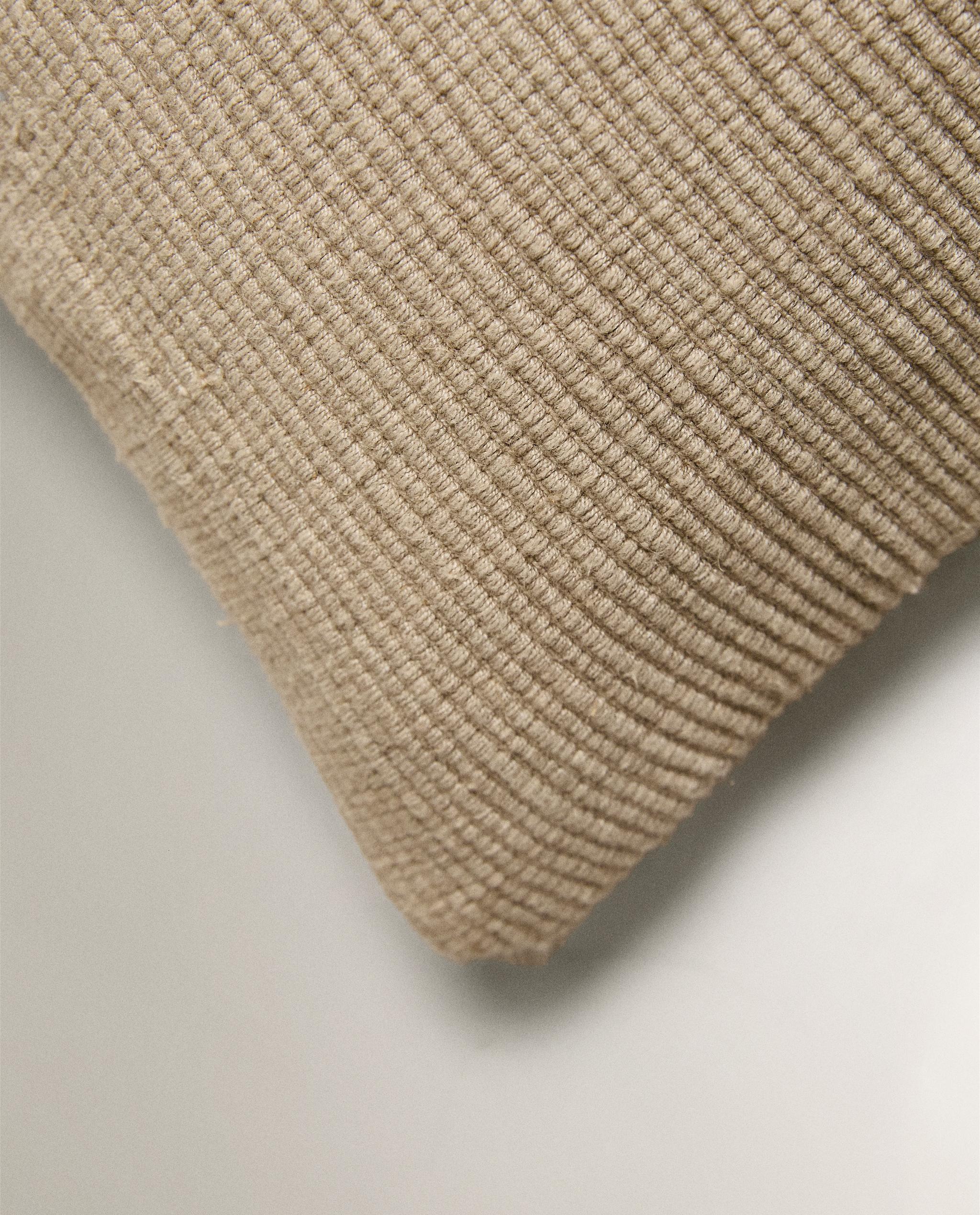 WOVEN CUSHION COVER product thumbnail 15