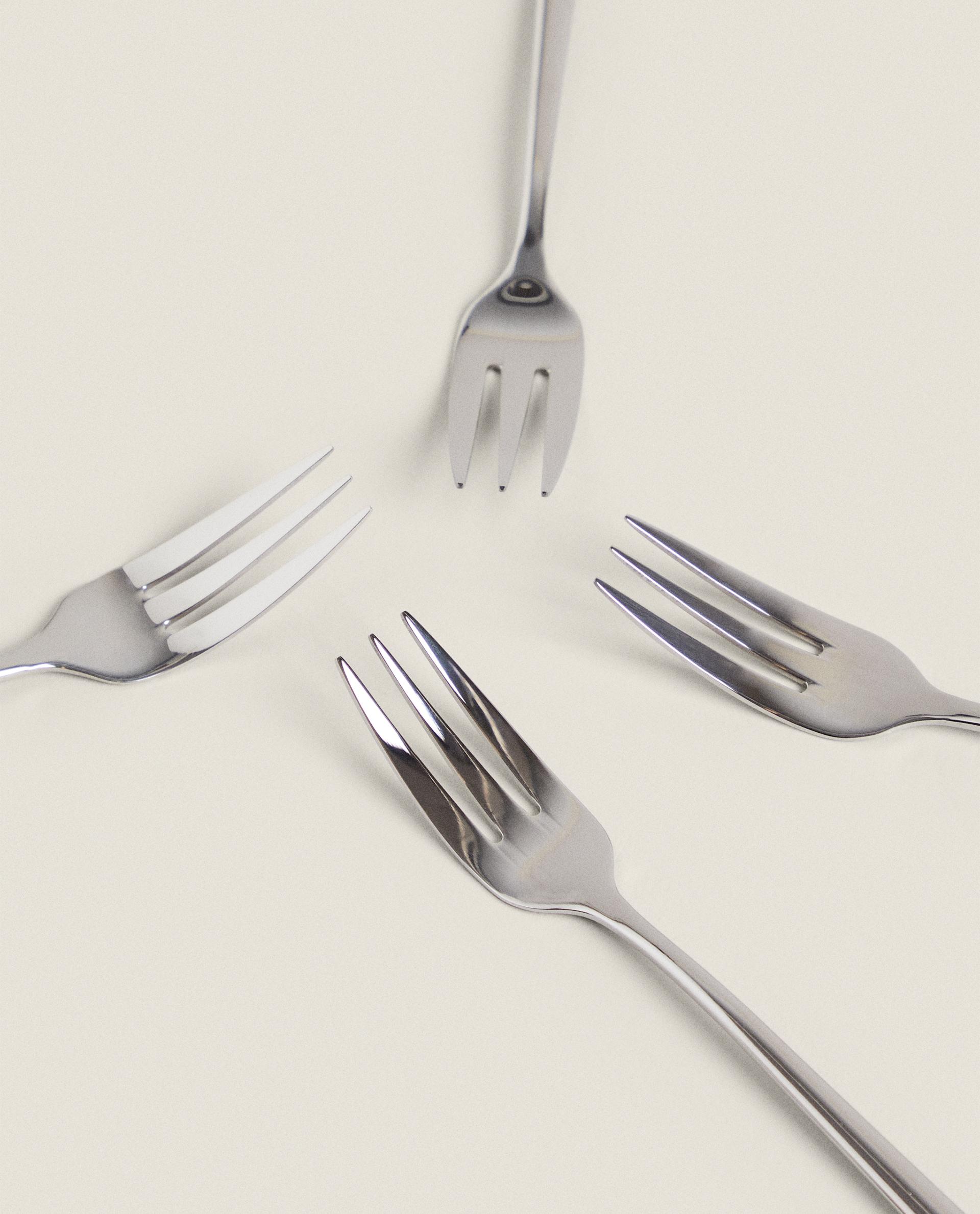 PACK OF SHINY STEEL DESSERT FORKS (PACK OF 4) product thumbnail 4