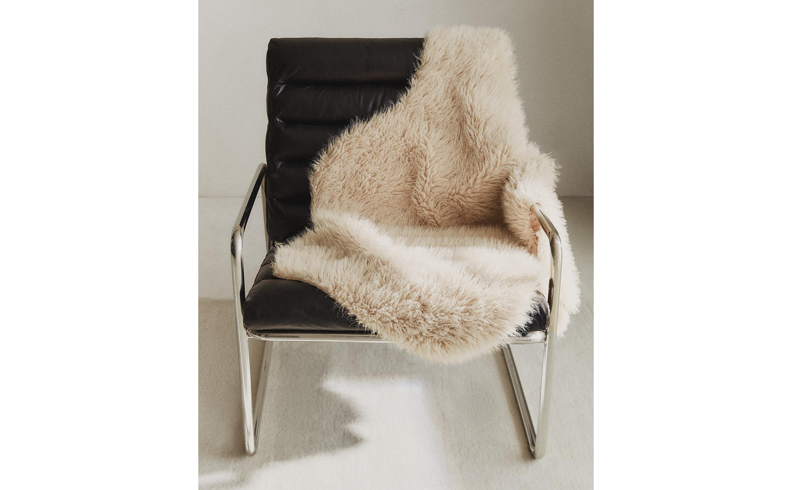 ZARA HOME プレーンフェイクファー　ブランケット　XL ZARA HOME プレーンフェイクファー ブランケット XL