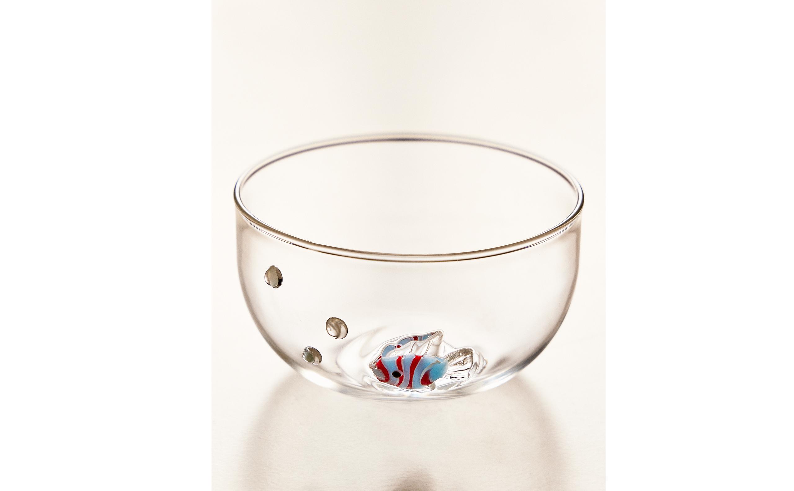 BOROSILICATE BOWL WITH BUBBLES AND FISH product thumbnail 9