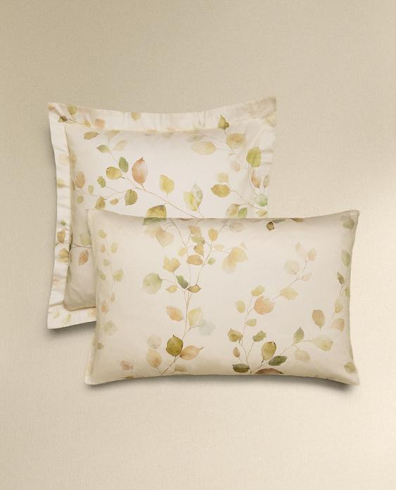 FUNDA ALMOHADA SATÉN ESTAMPADO HOJAS