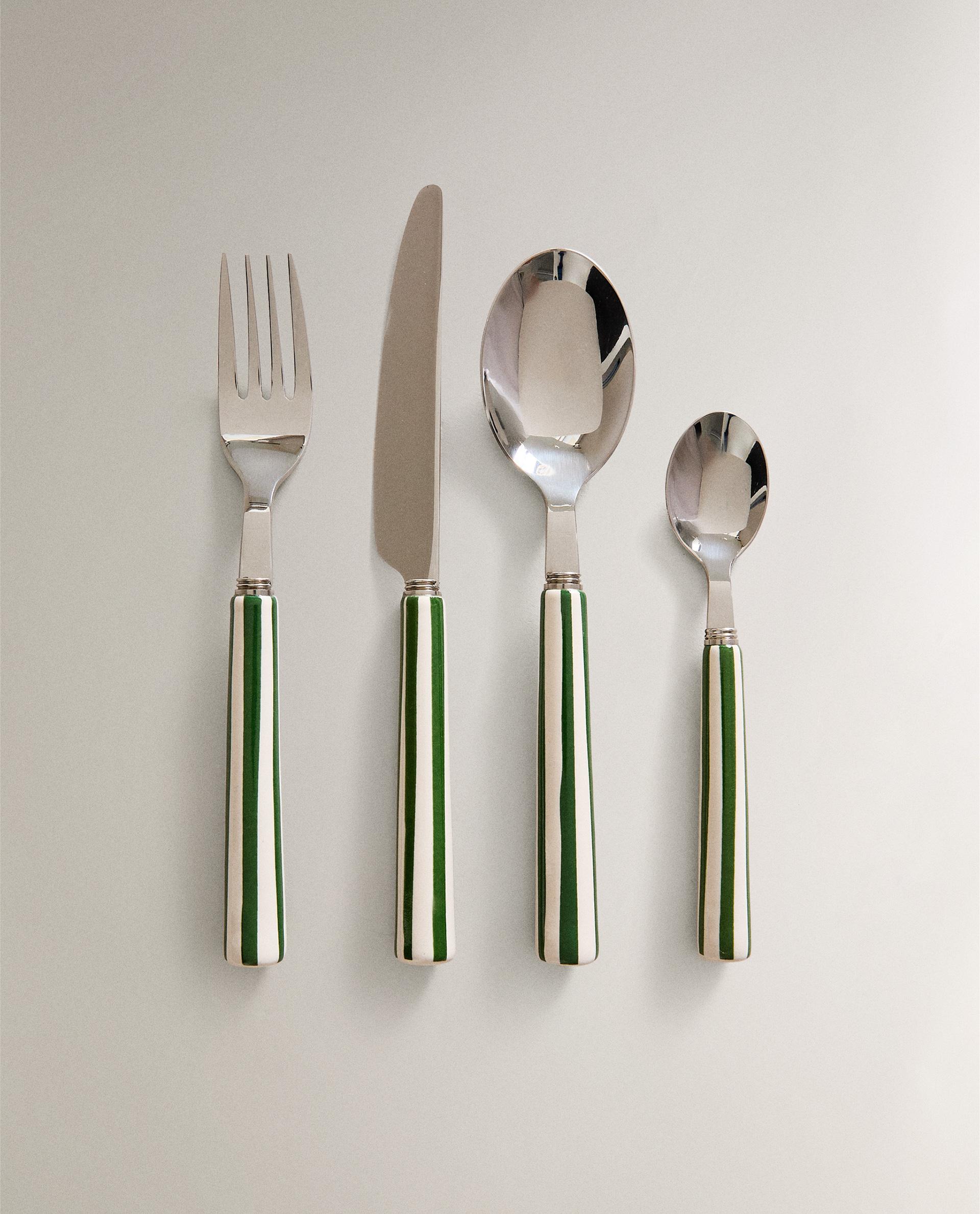 4-PIECE CUTLERY SET WITH CERAMIC HANDLE