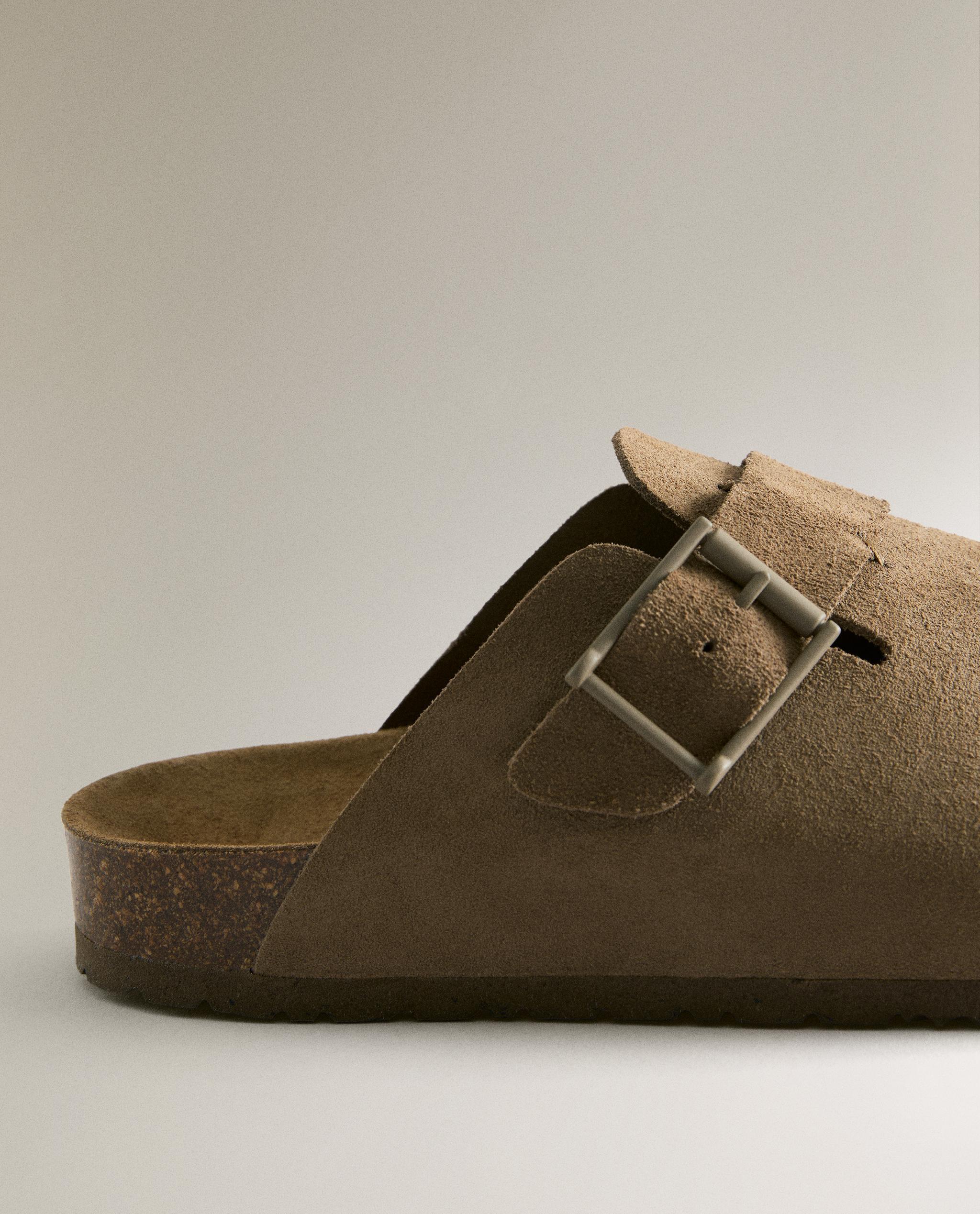 LEATHER CLOGS WITH BUCKLE AND TOPSTITCHING DETAIL product thumbnail 3