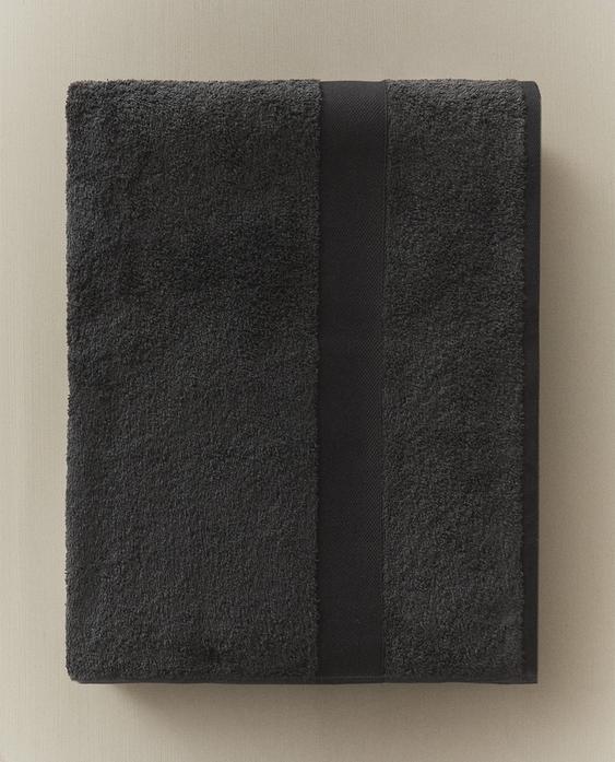 TOALHA DE BANHO ALGODÃO PREMIUM (600 GXM²) TOALHA DE BANHO ALGODÃO PREMIUM (600 GXM²)