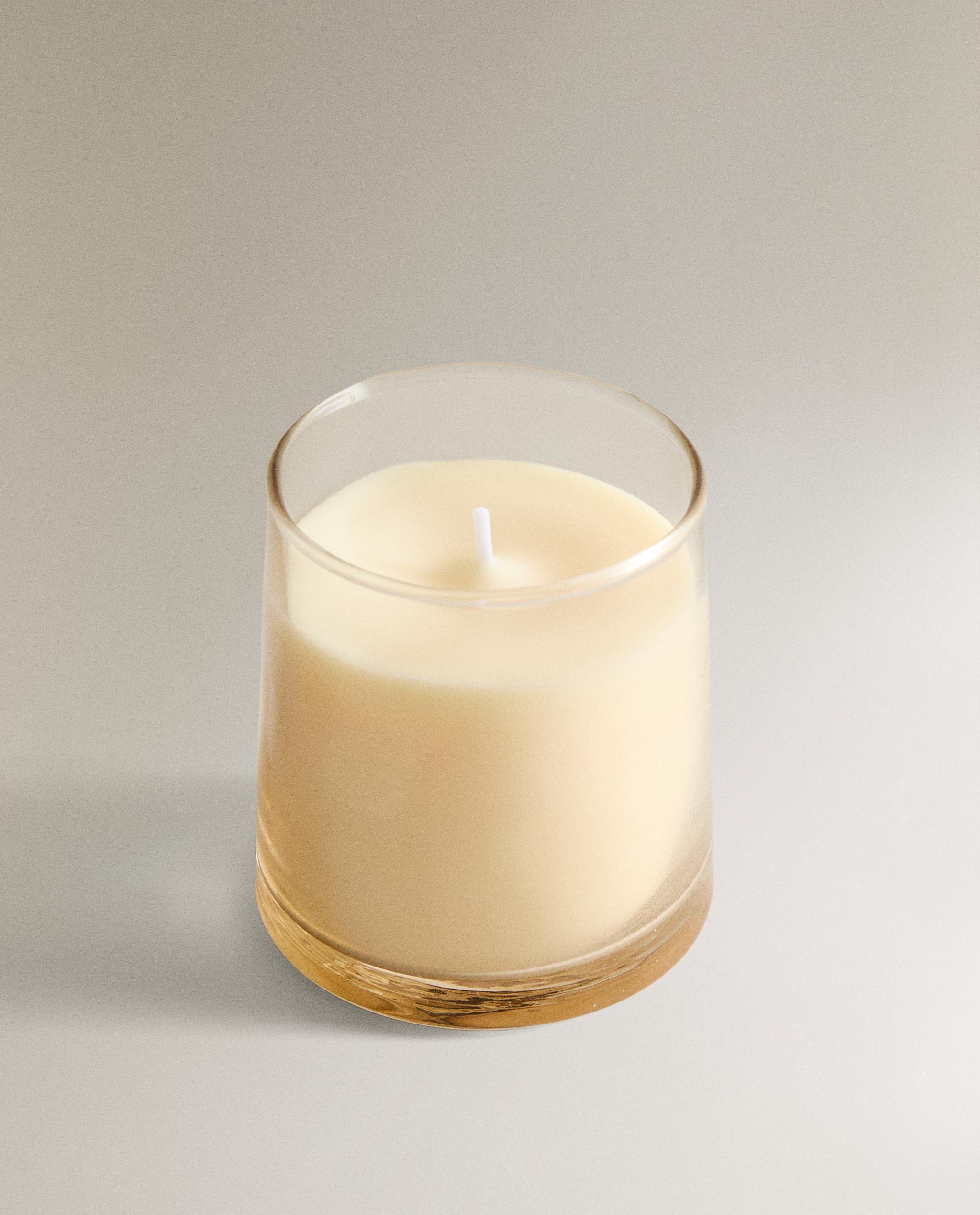(180 G) CLEAN BLOSSOM SCENTED CANDLE product thumbnail 7