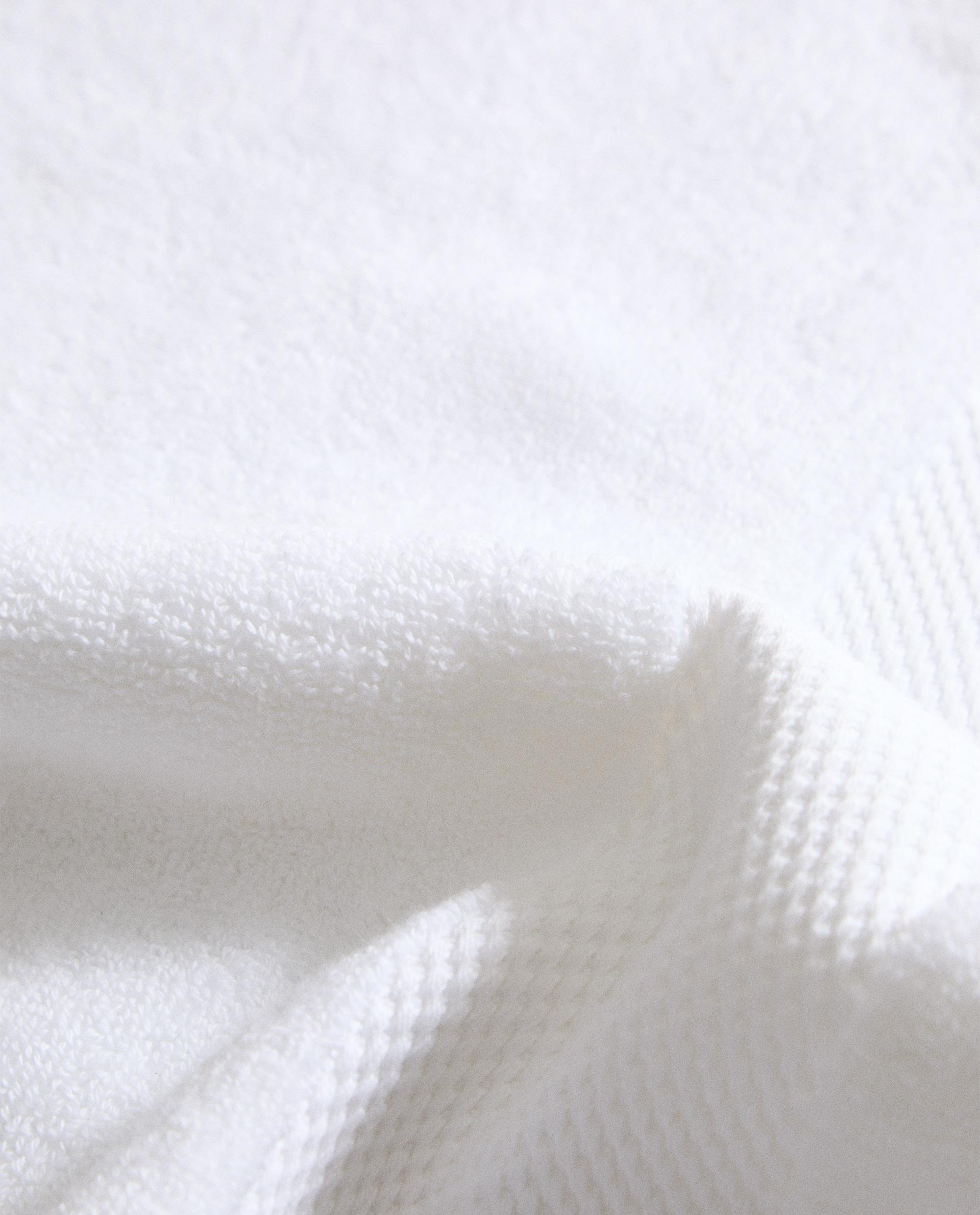 EXTRA SOFT BATH TOWEL (800 GXM²) product thumbnail 16