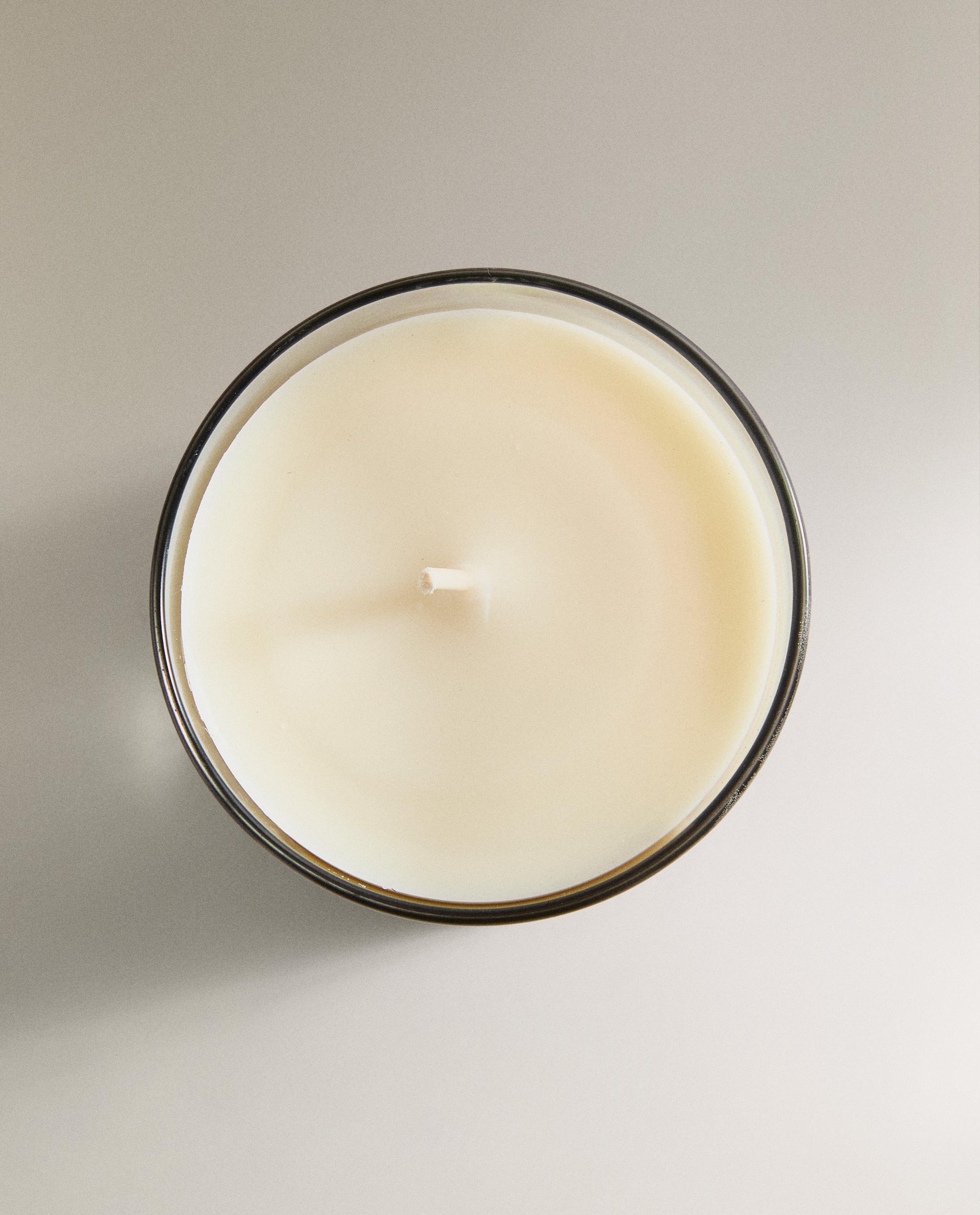 (200 G) LEMON BERGAMOT SCENTED CANDLE product thumbnail 5