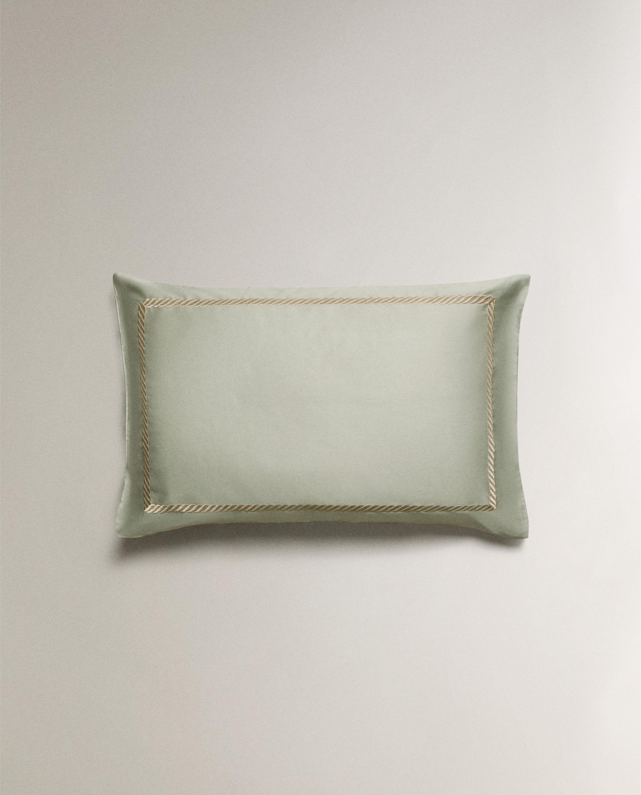 SATEEN PILLOWCASE WITH DECORATIVE EMBROIDERY product thumbnail 6