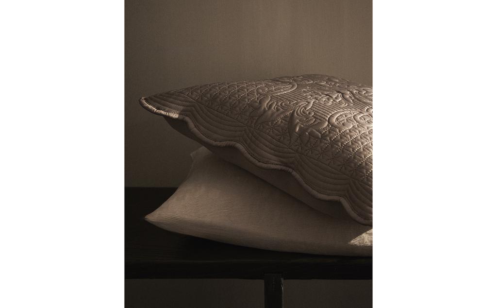 HOUSSE DE COUSSIN ÉDREDON MATELASSÉ RELIEF HOUSSE DE COUSSIN ÉDREDON MATELASSÉ RELIEF