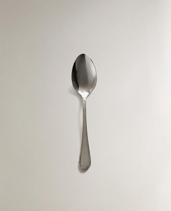 SHINY STEEL SERVING SPOON