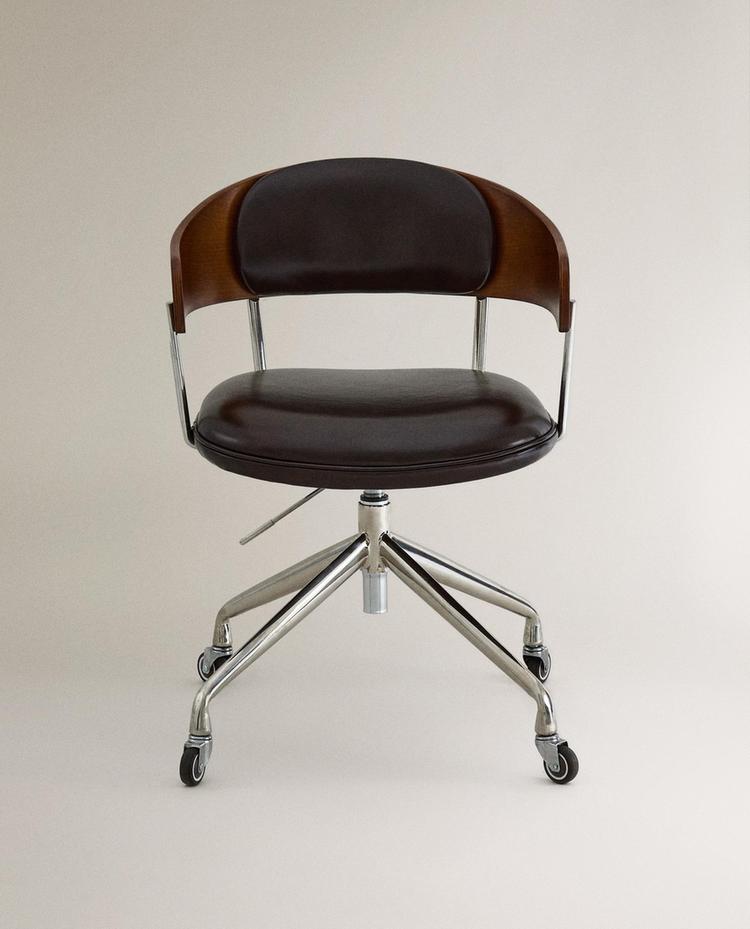 OFFICE CHAIR WITH WHEELS
