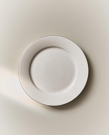 TANJIR ZA DEZERT OD KOŠTANOG PORCELANA SA UKRASNIM RUBOM