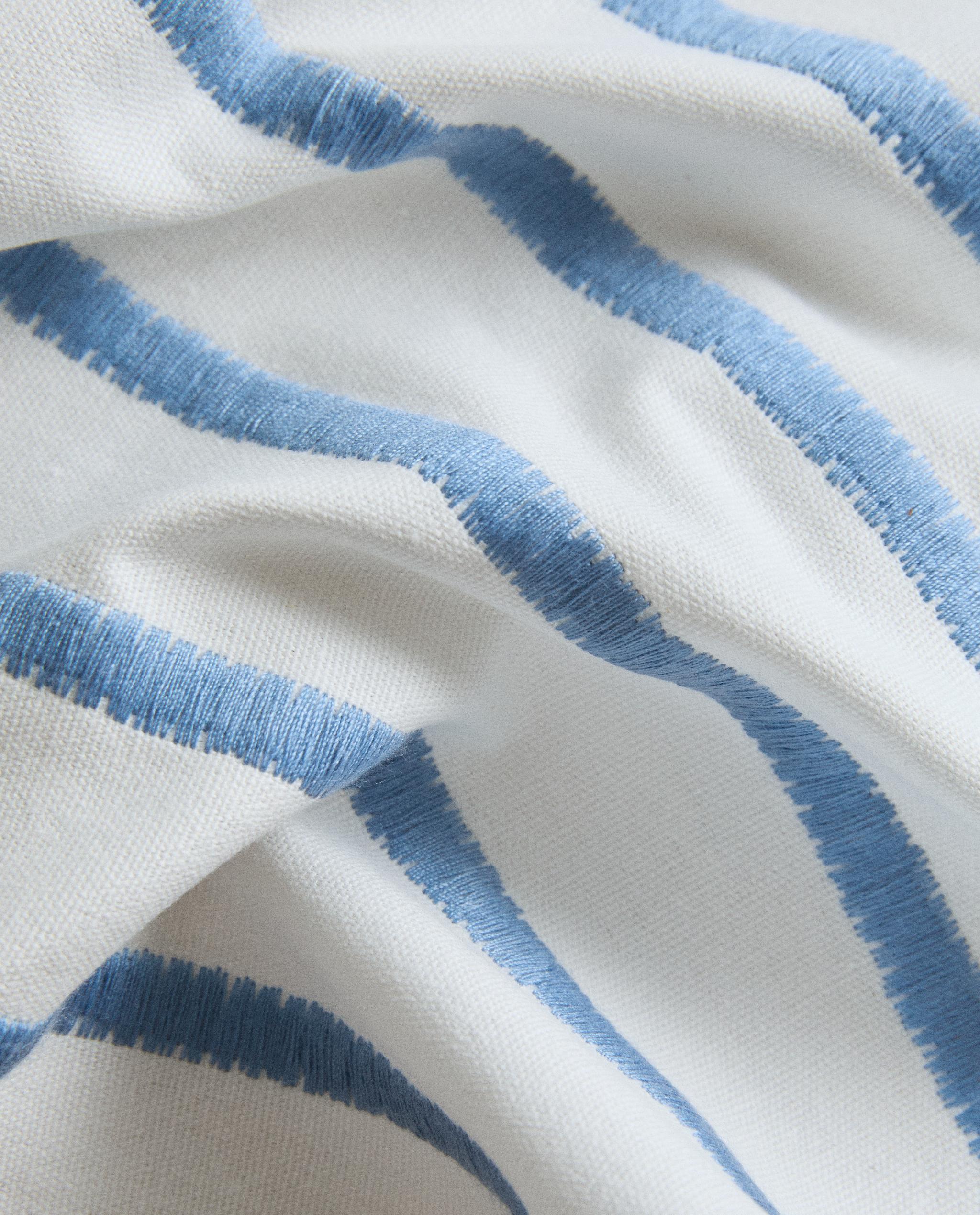 TABLE RUNNER WITH EMBROIDERED STRIPES product thumbnail 17