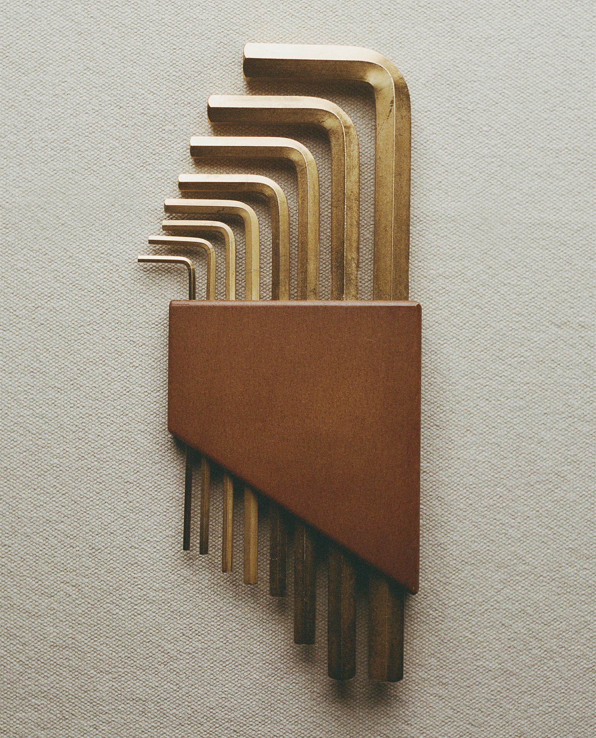 ウッドハンドル クロスドライバー スチール | Zara Home 日本/Japan