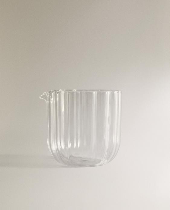 GOTË QELQI BOROSILIKAT PËR QUMËSHT