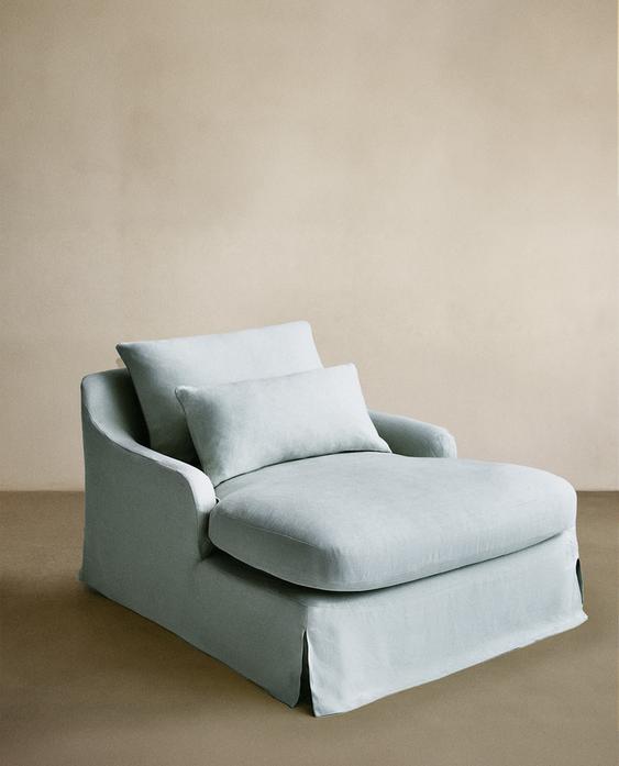 LOVESEAT 01 LOVESEAT 01