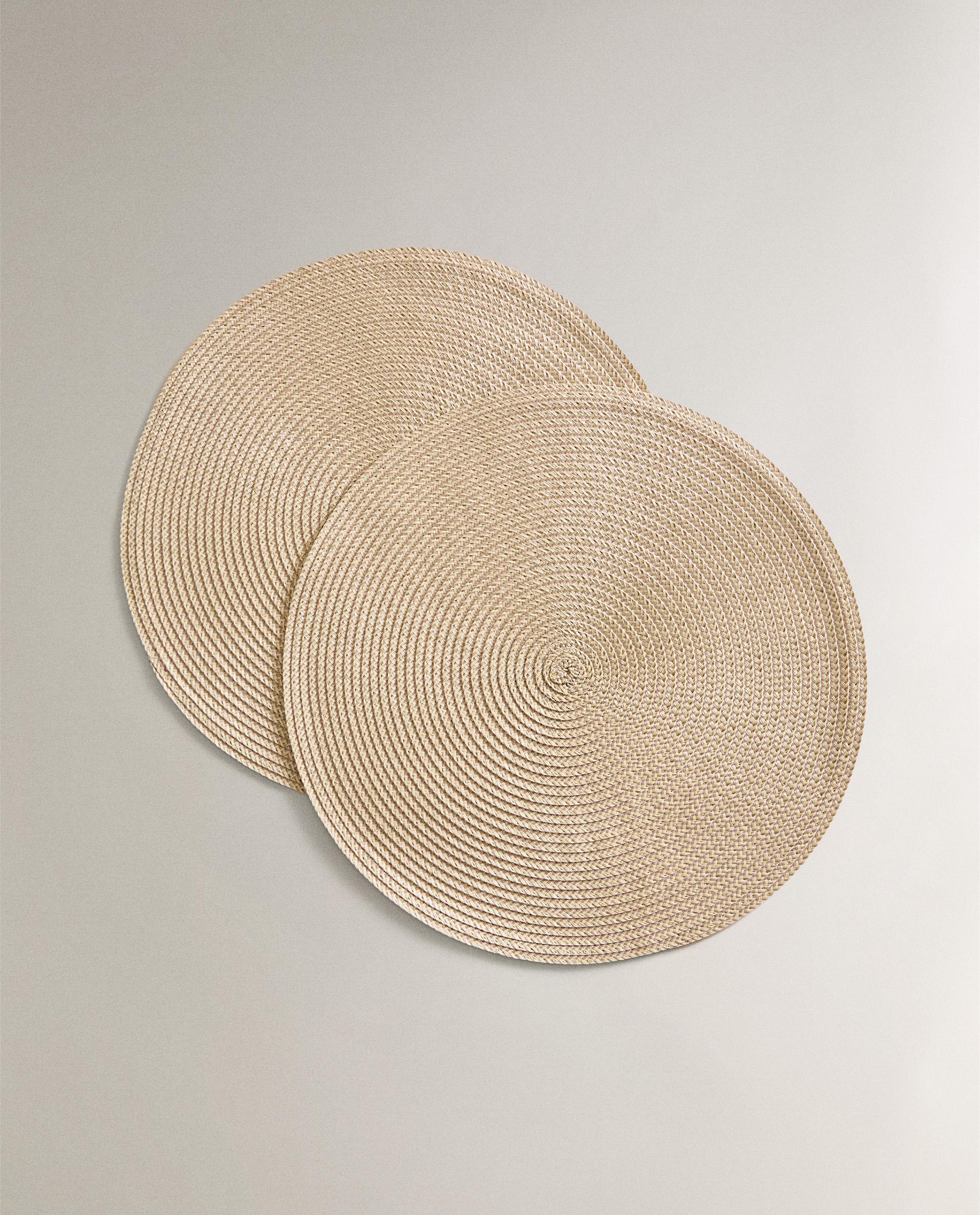 PACK OF ROUND PLACEMATS (PACK OF 2) product thumbnail 4