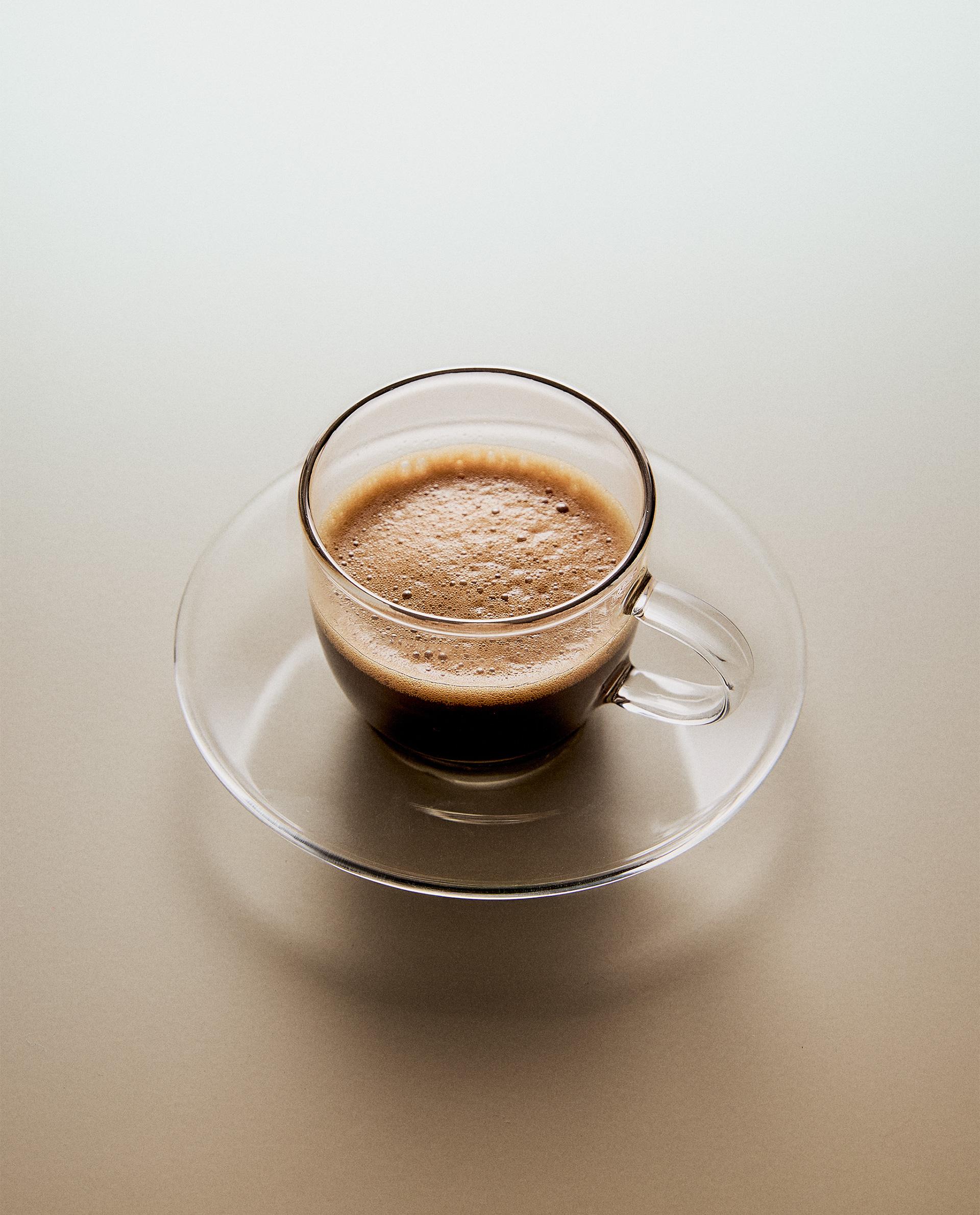 BOROSILICATE GLASS TEACUP AND SAUCER WITH SILVER RIM product thumbnail 6