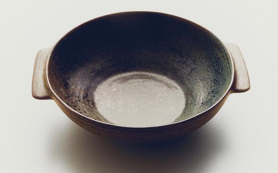 CERAMIC BOWL WITH HANDLES
