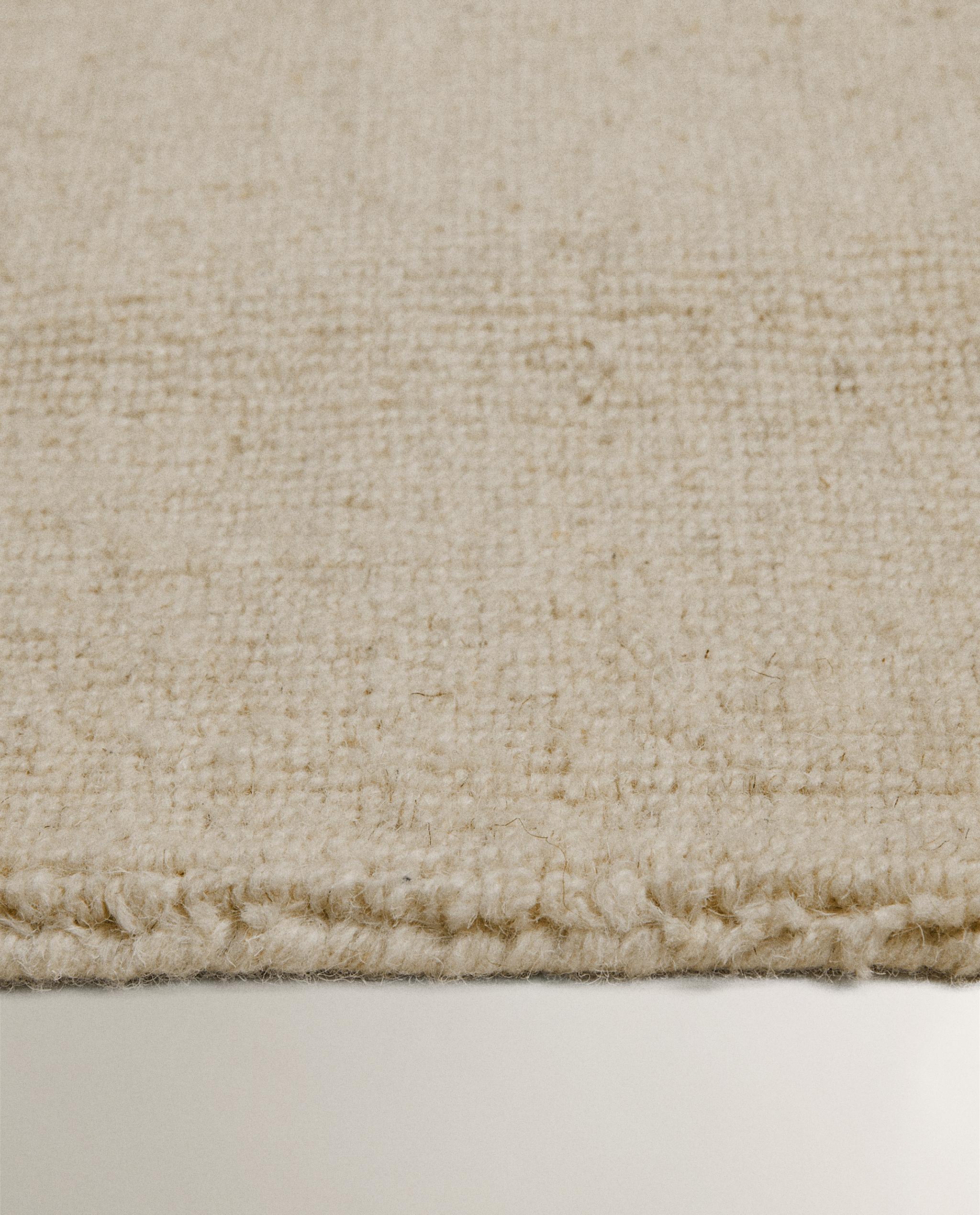 WOOL RUG