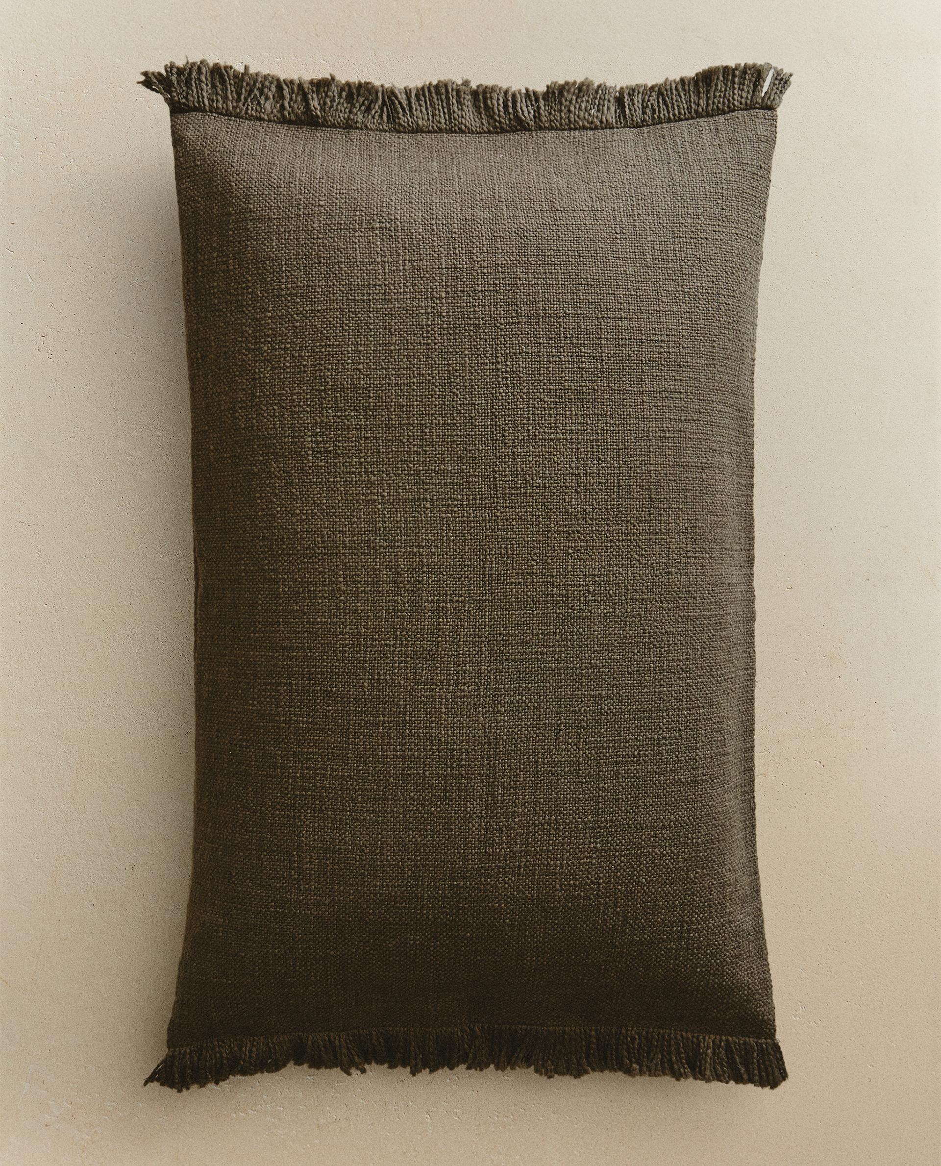 ZARA クッション&カバー ライン入り クッションカバー - ライトベージュ | ZARA Japan / 日本