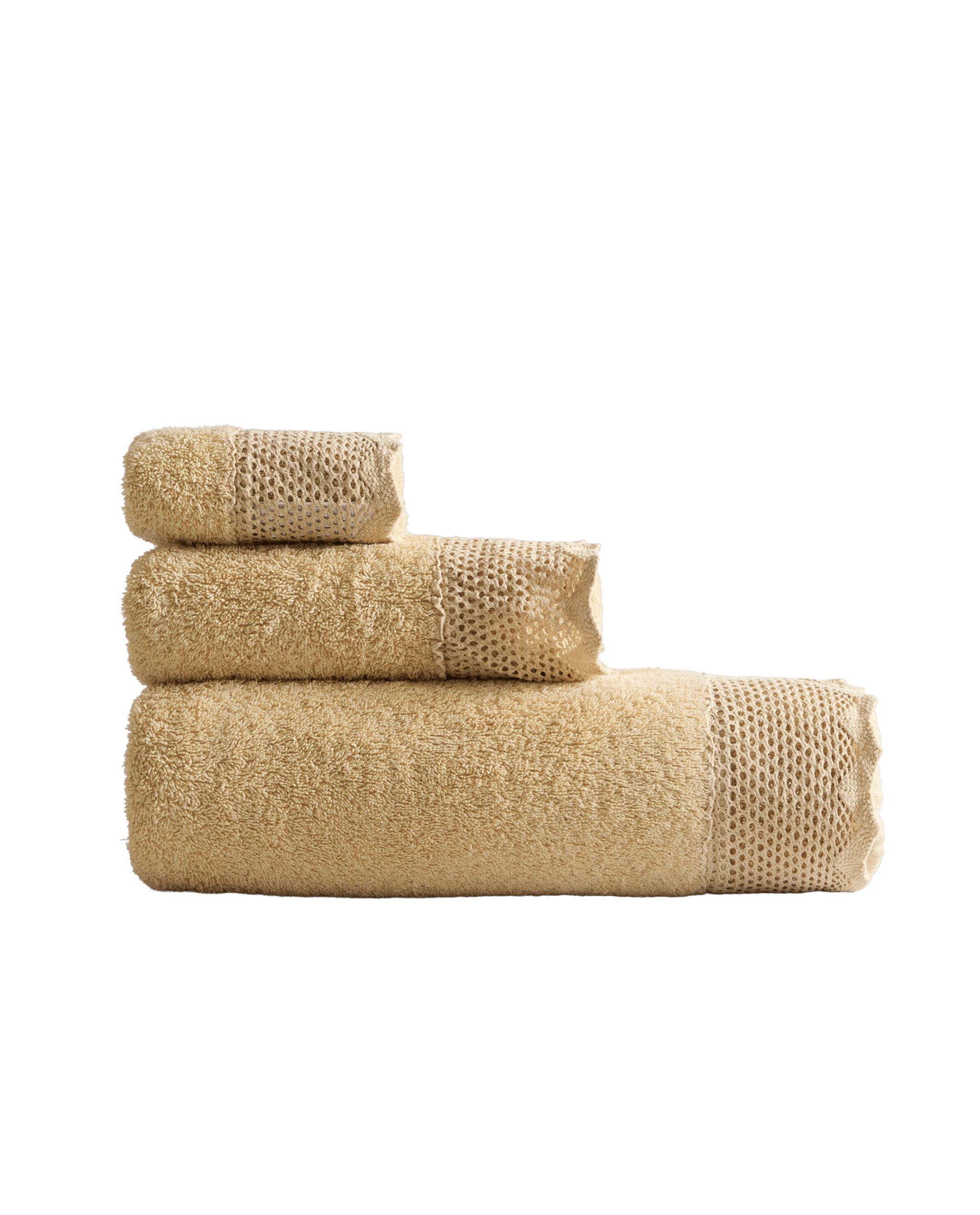 BATH TOWEL WITH LACE TRIM product thumbnail 2