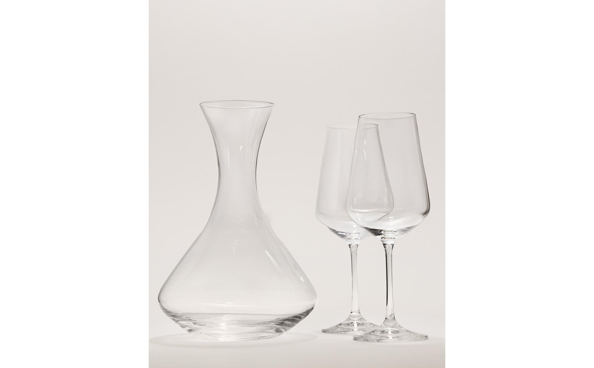 SET OF BOHEMIA CRYSTAL GLASSWARE SET OF BOHEMIA CRYSTAL GLASSWARE