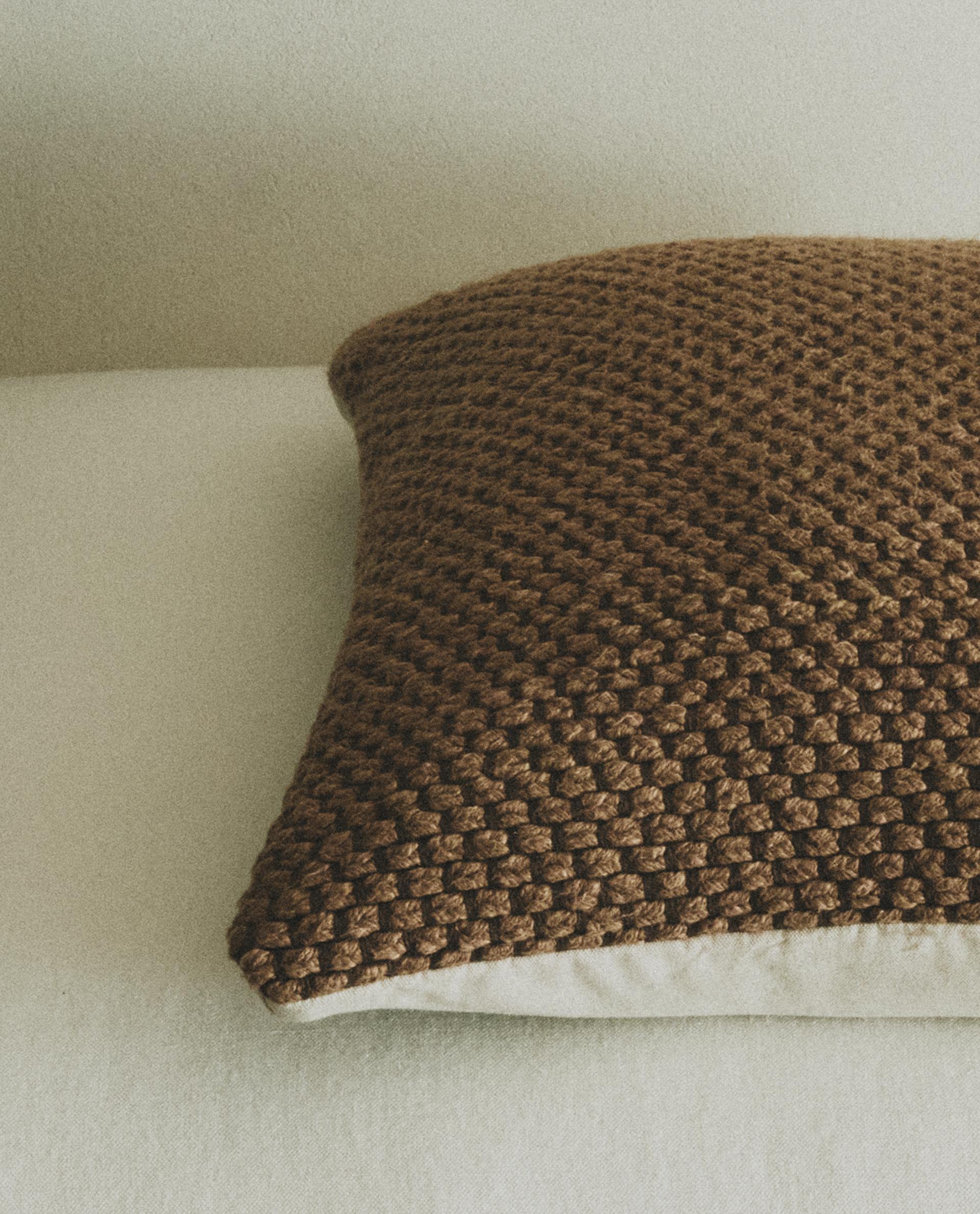 クッションカバー ZARAHOME  Cushion Cover 編み込み クッションカバー | Zara Home 日本/Japan