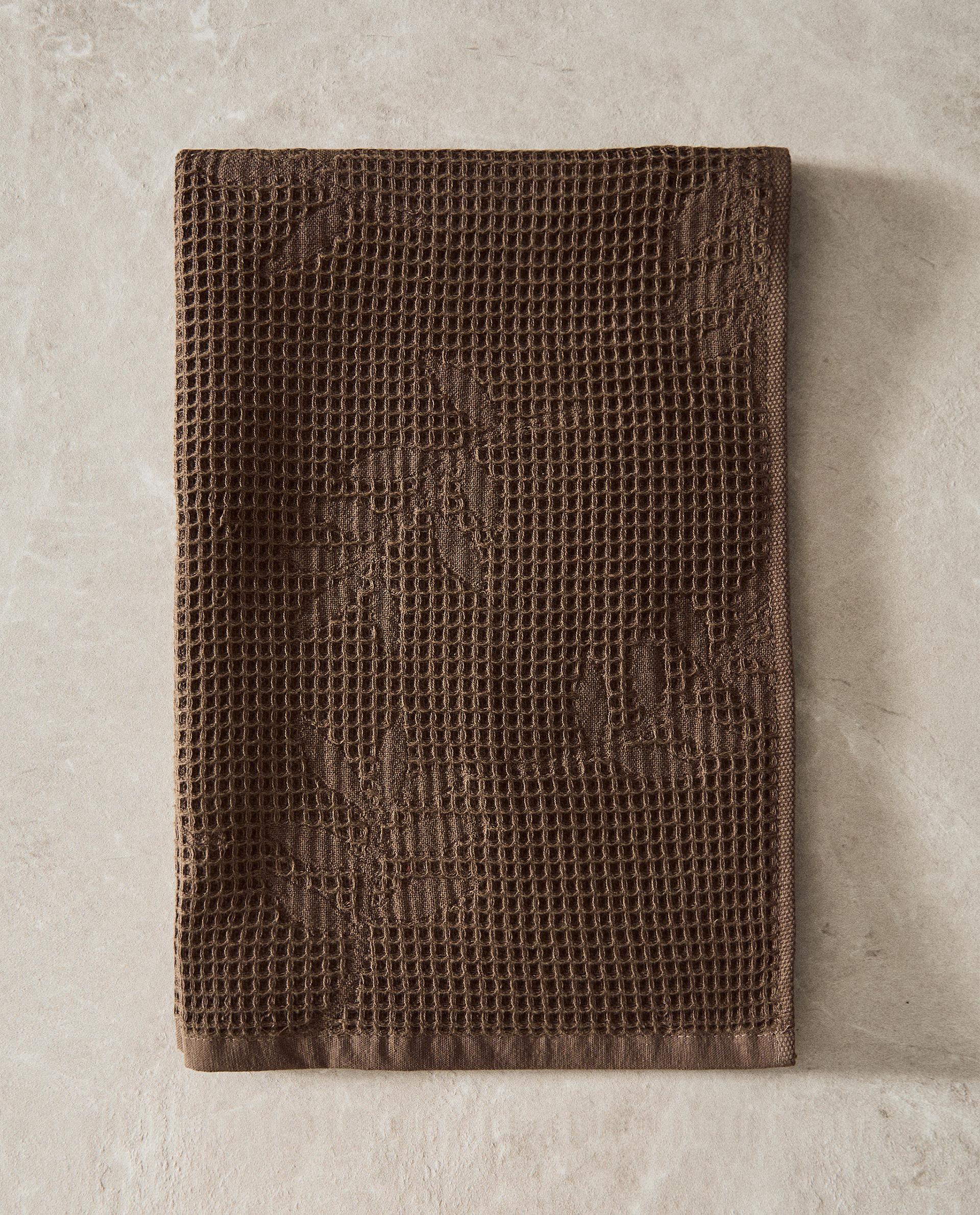 WAFFLE-KNIT KITCHEN TOWEL
