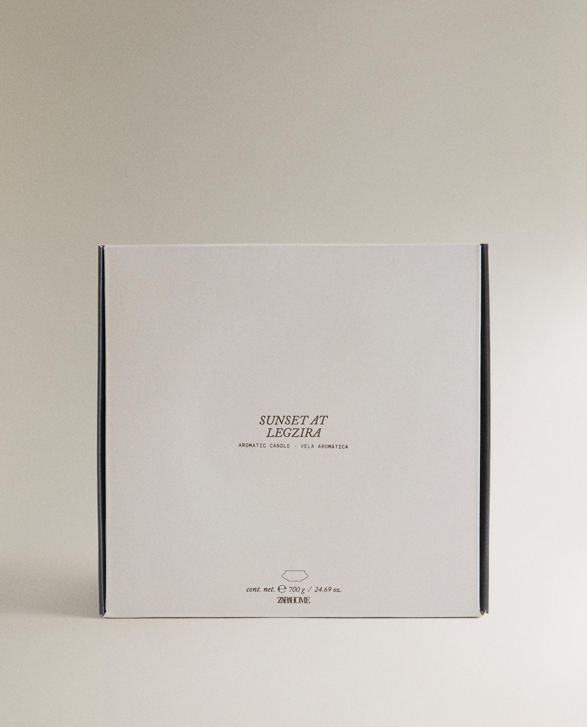 (700 G) SUNSET AT LEGZIRA SCENTED CANDLE product thumbnail 7