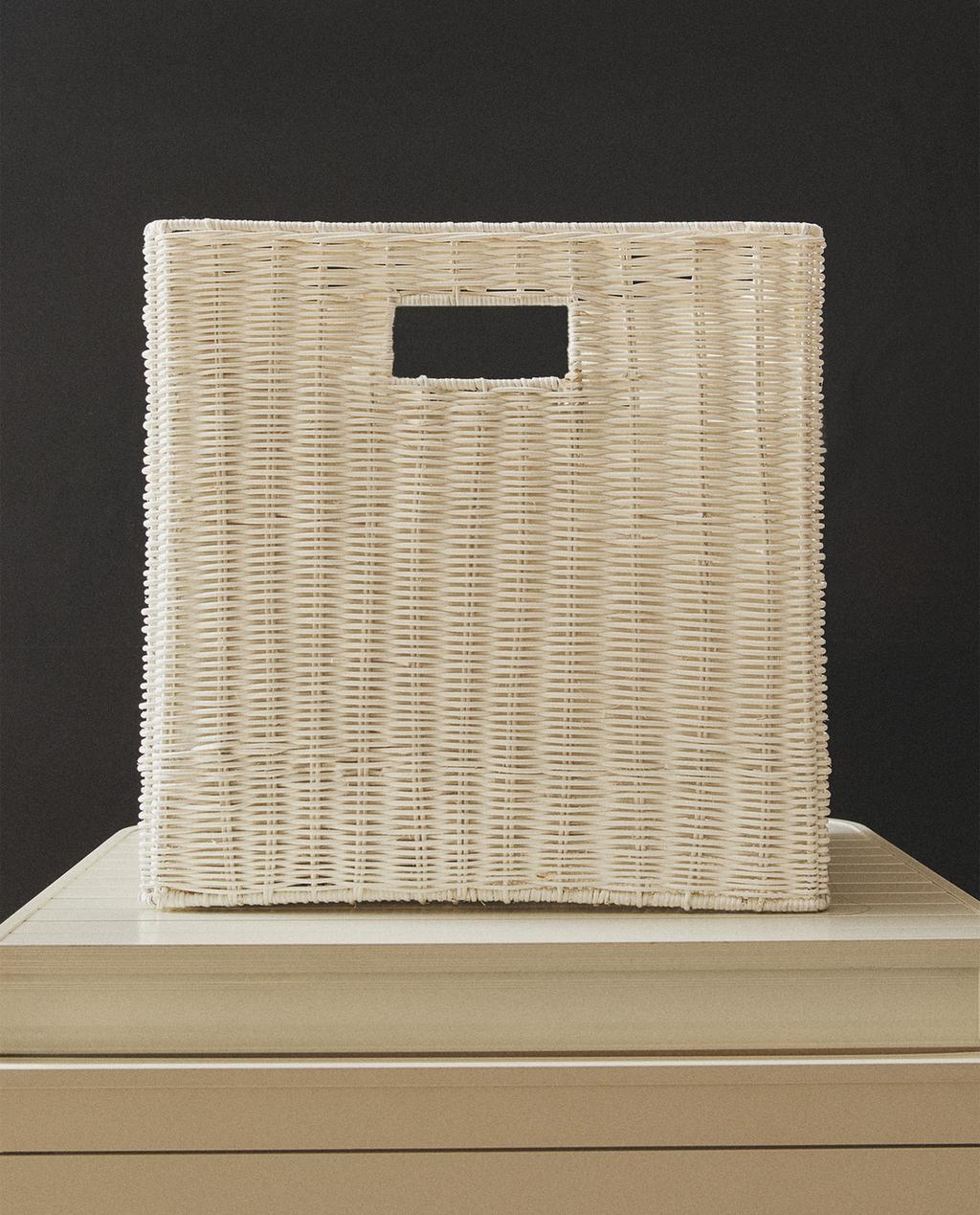SQUARE RATTAN BASKET