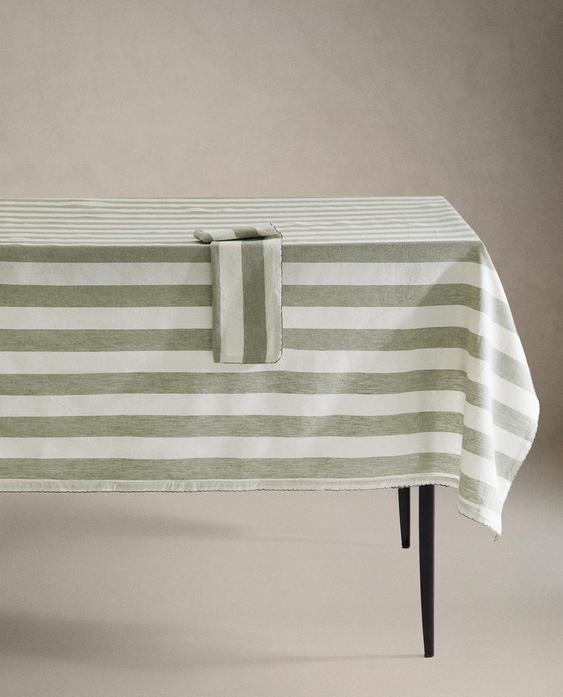 NAPPE RAYURES FIL TEINT