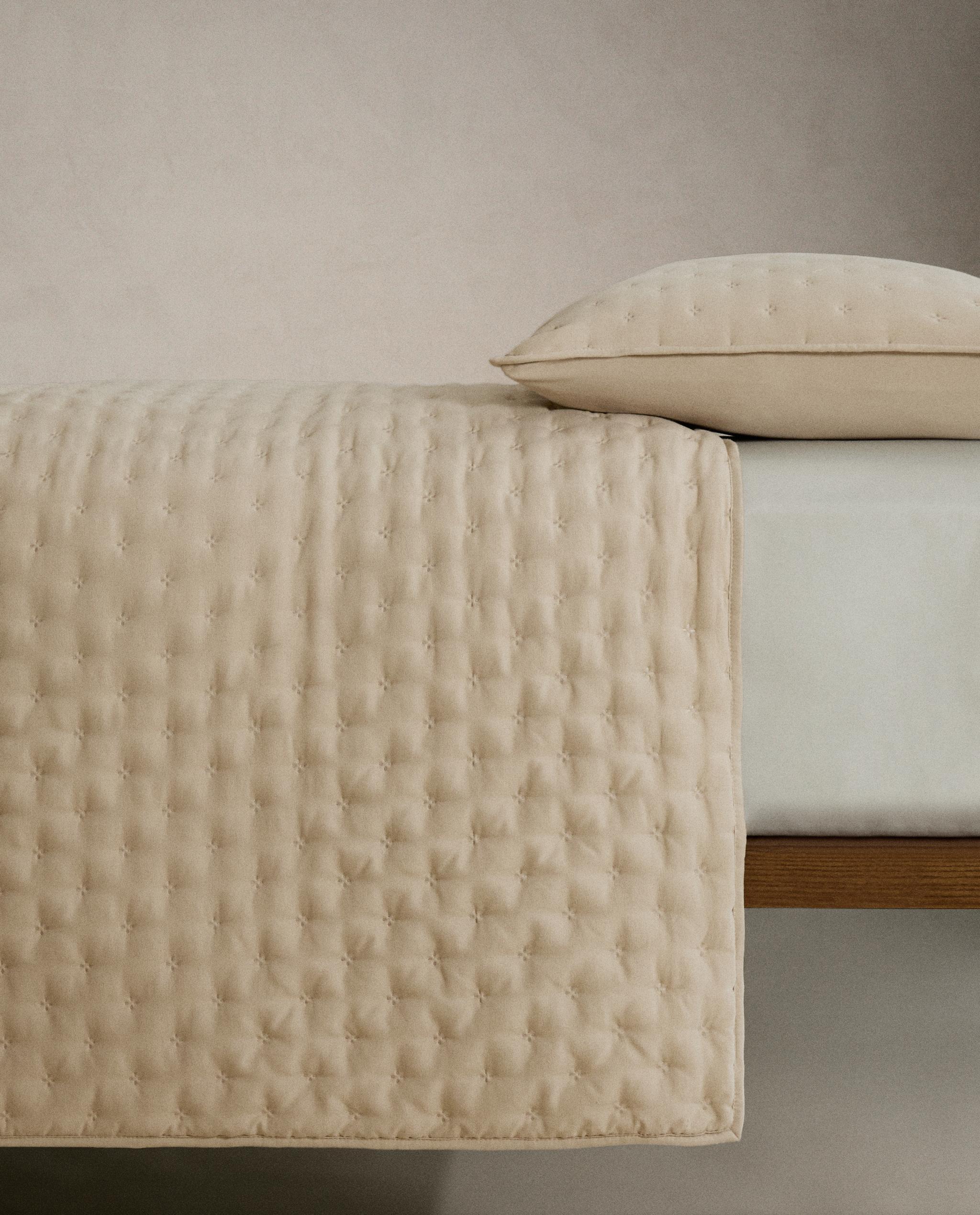 ドット キルトベッドカバー | Zara Home 日本/Japan